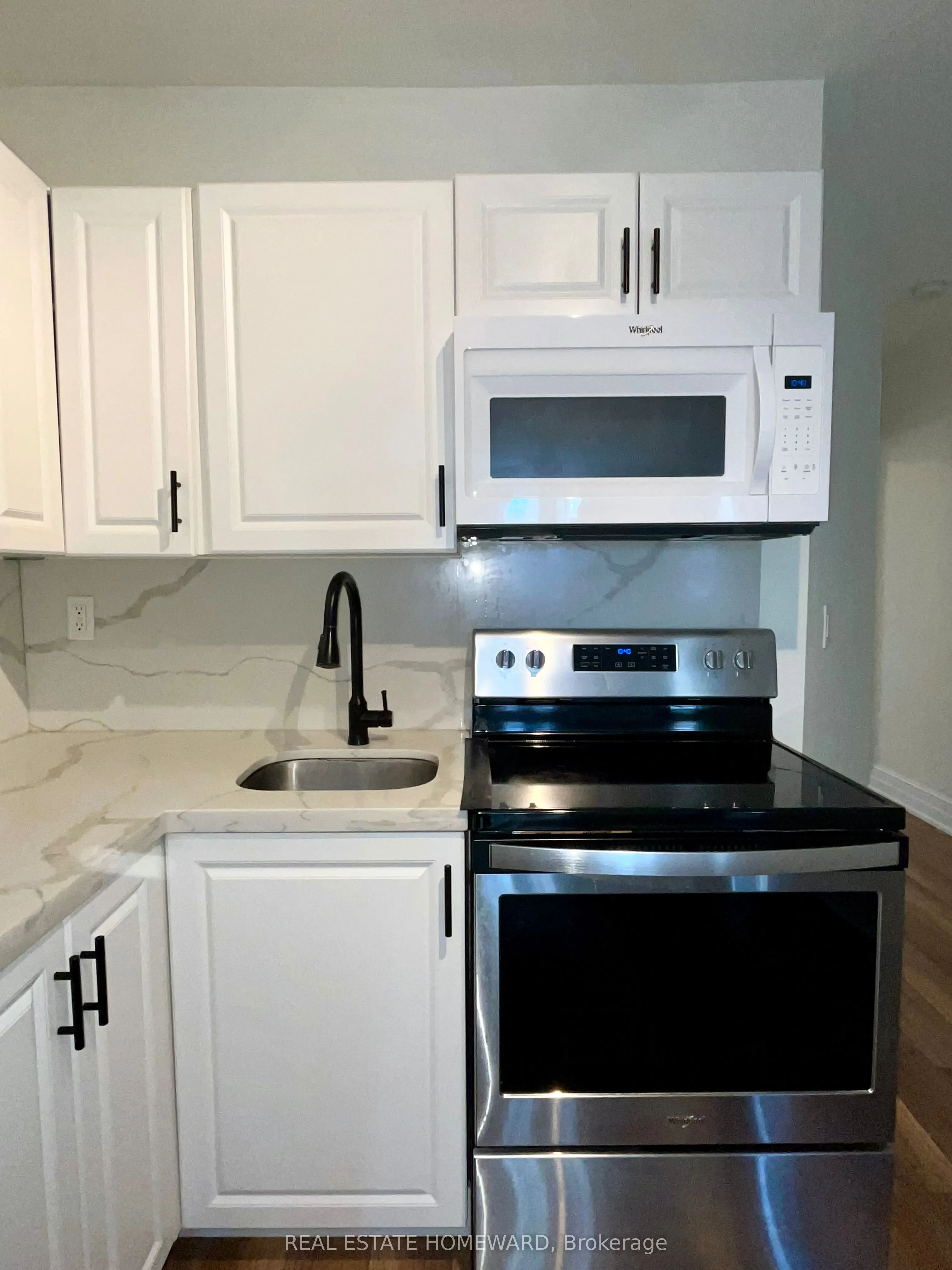 86 Carlaw Avenue