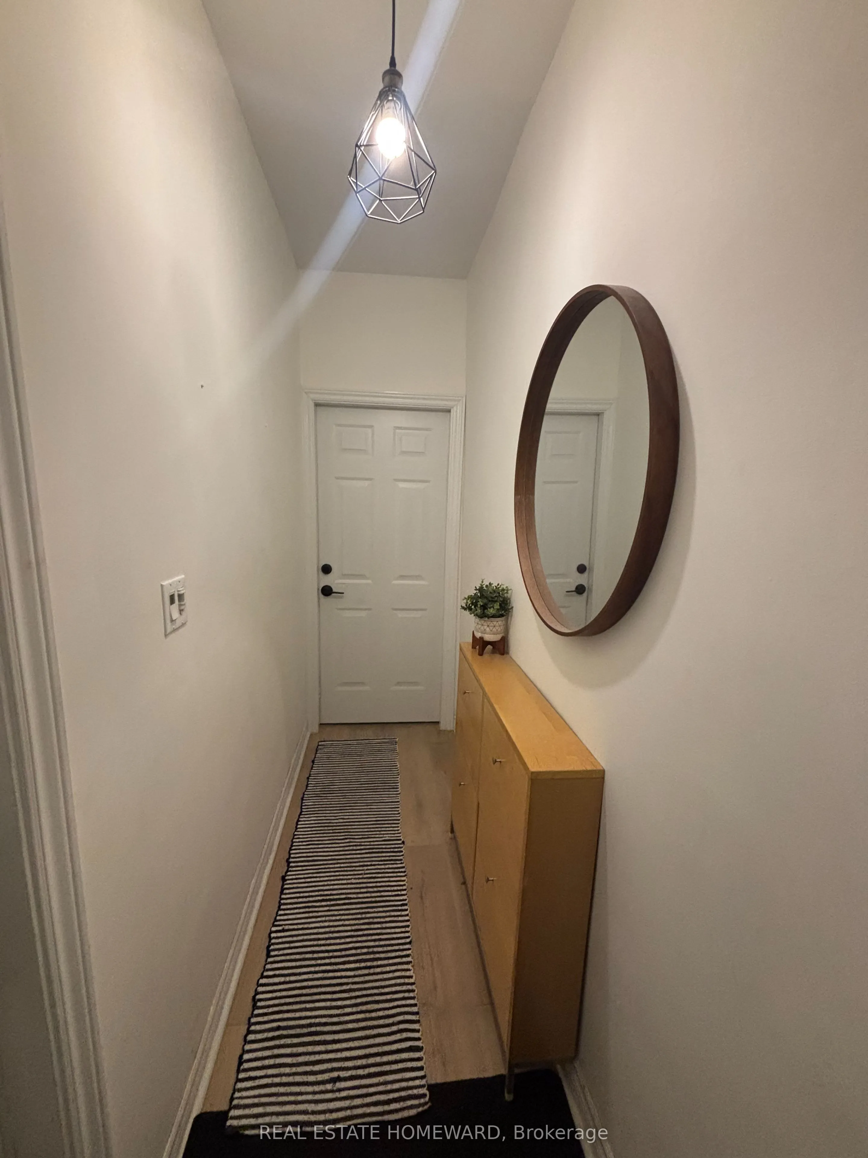 86 Carlaw Avenue