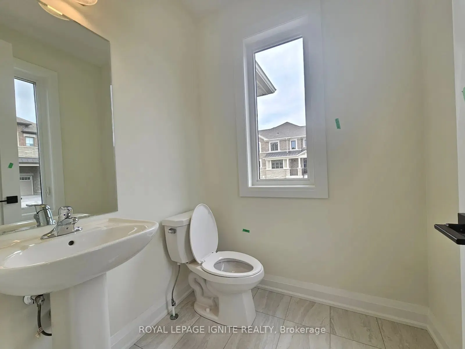 3250 Chimney Swift Crescent