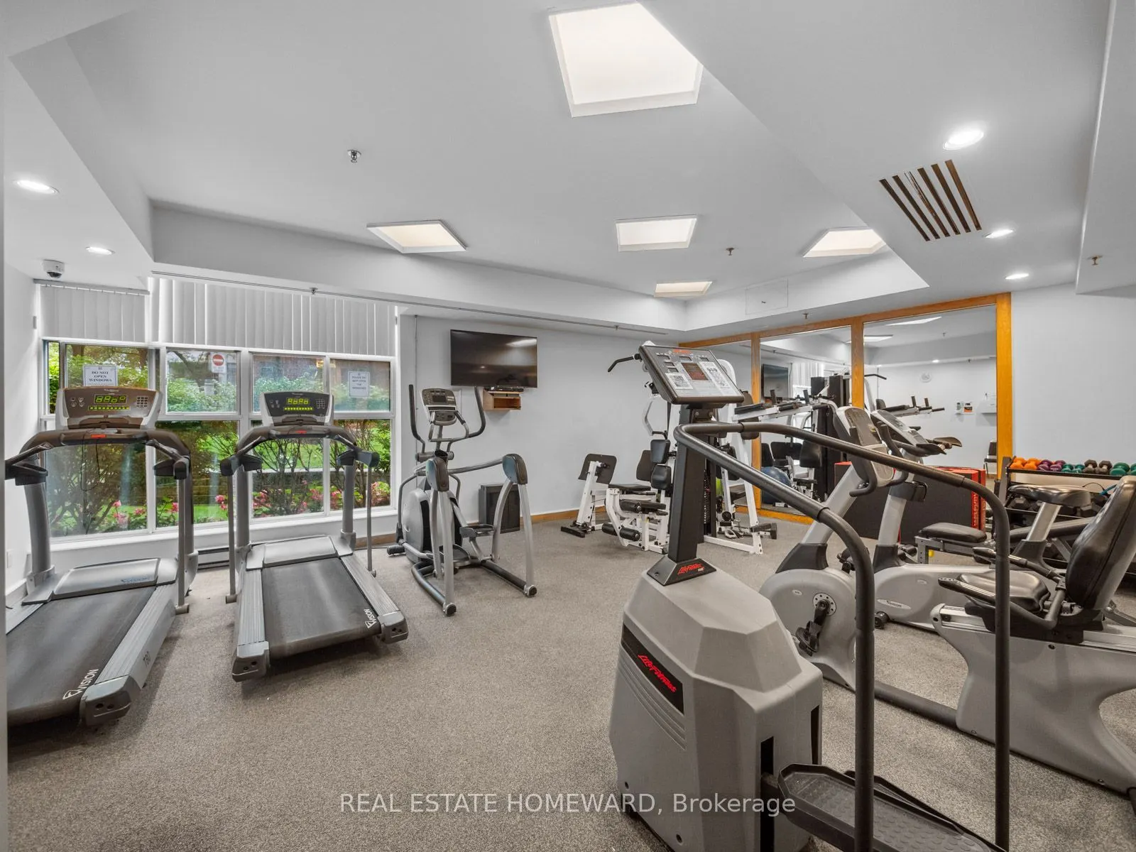 1091 Kingston Road #624