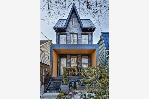 11 Merrill Avenue W #MAIN AND LANEWAY