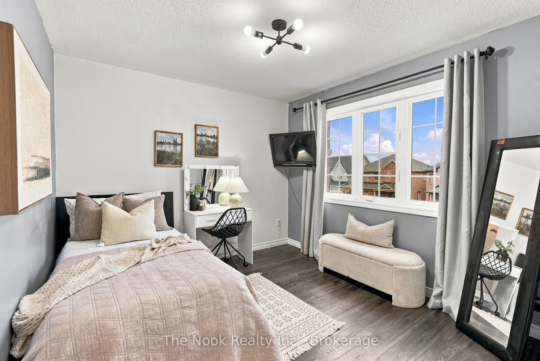 115 Noden Crescent