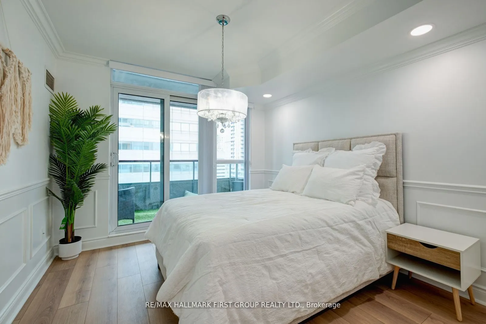 60 Brian Harrison Way #1008