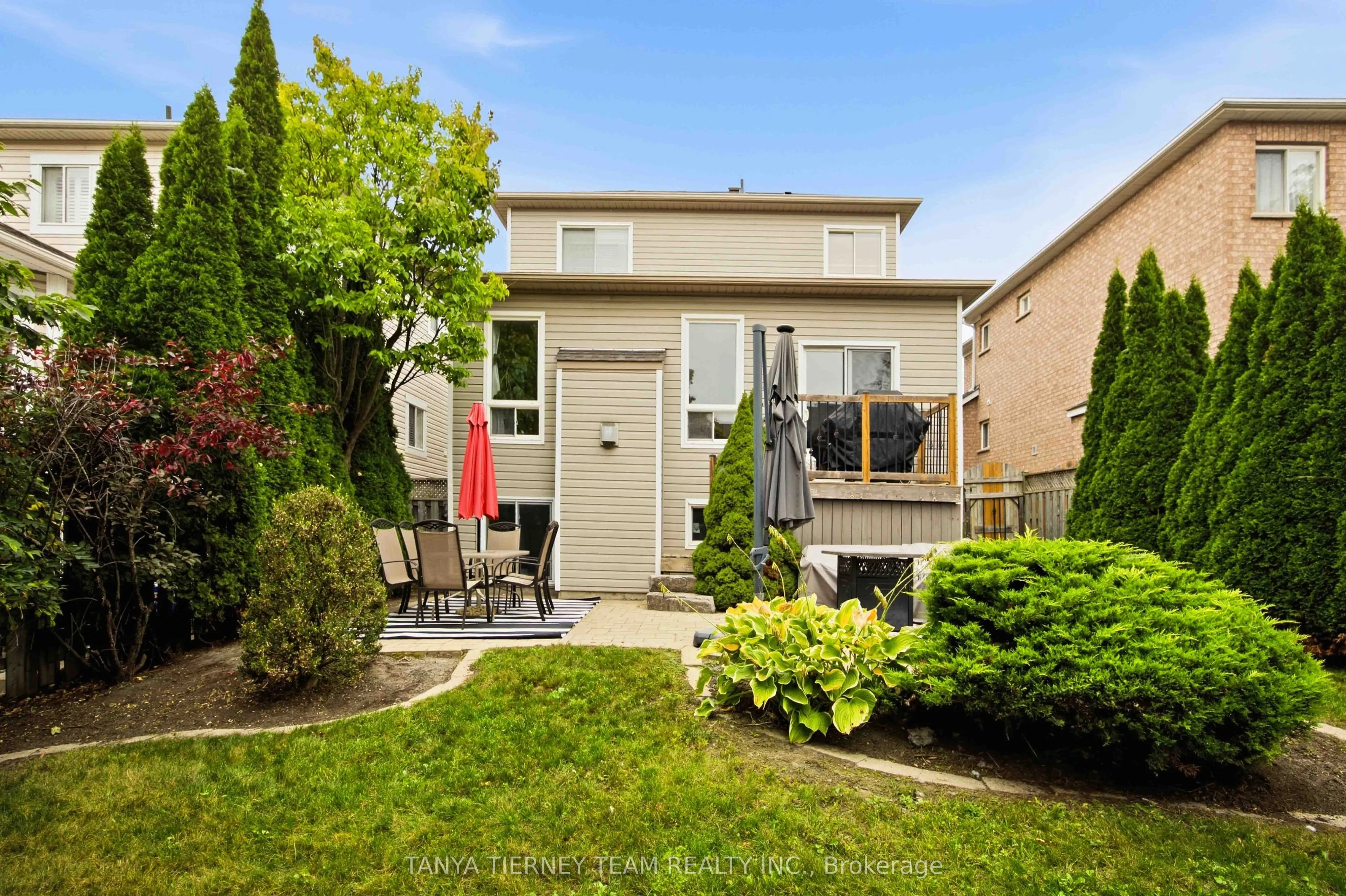 17 Cody Avenue