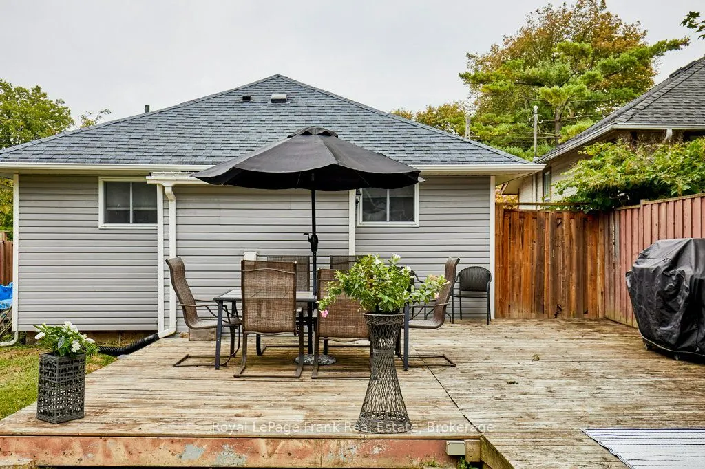 34 Pleasant View Avenue