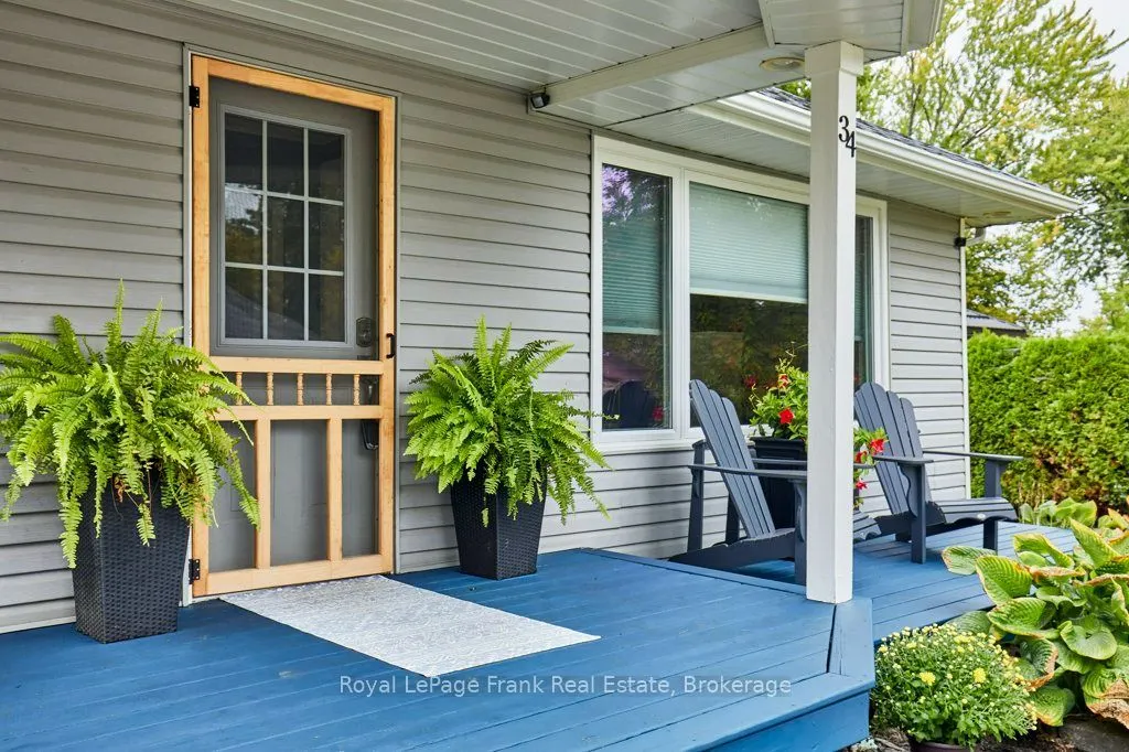 34 Pleasant View Avenue