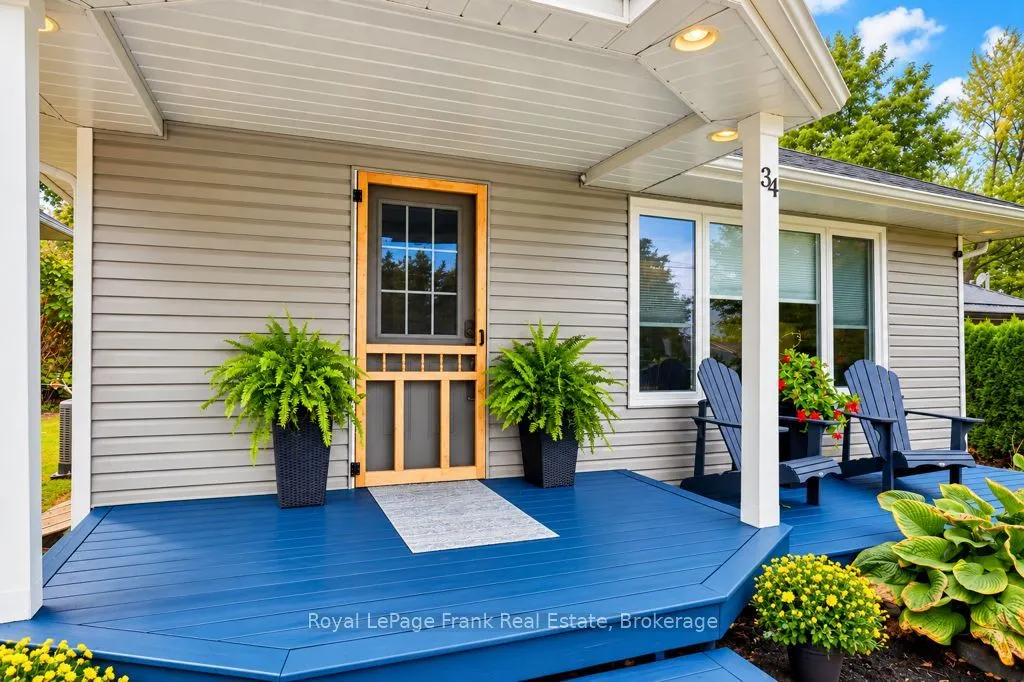 34 Pleasant View Avenue