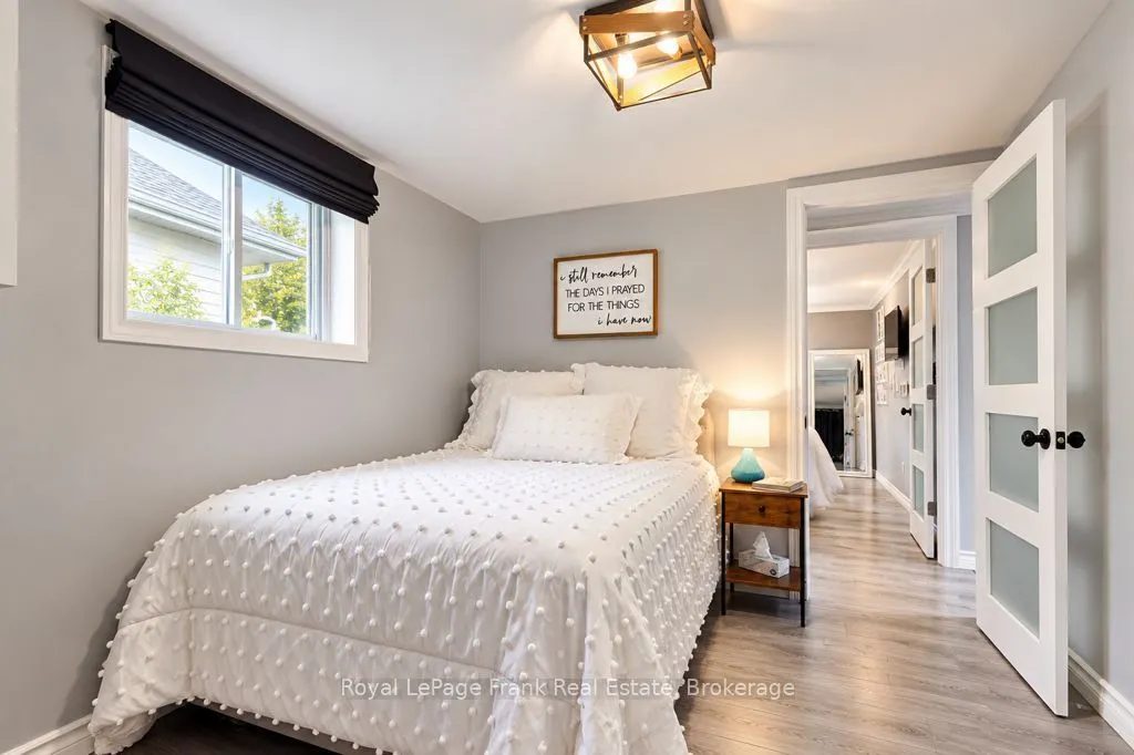 34 Pleasant View Avenue