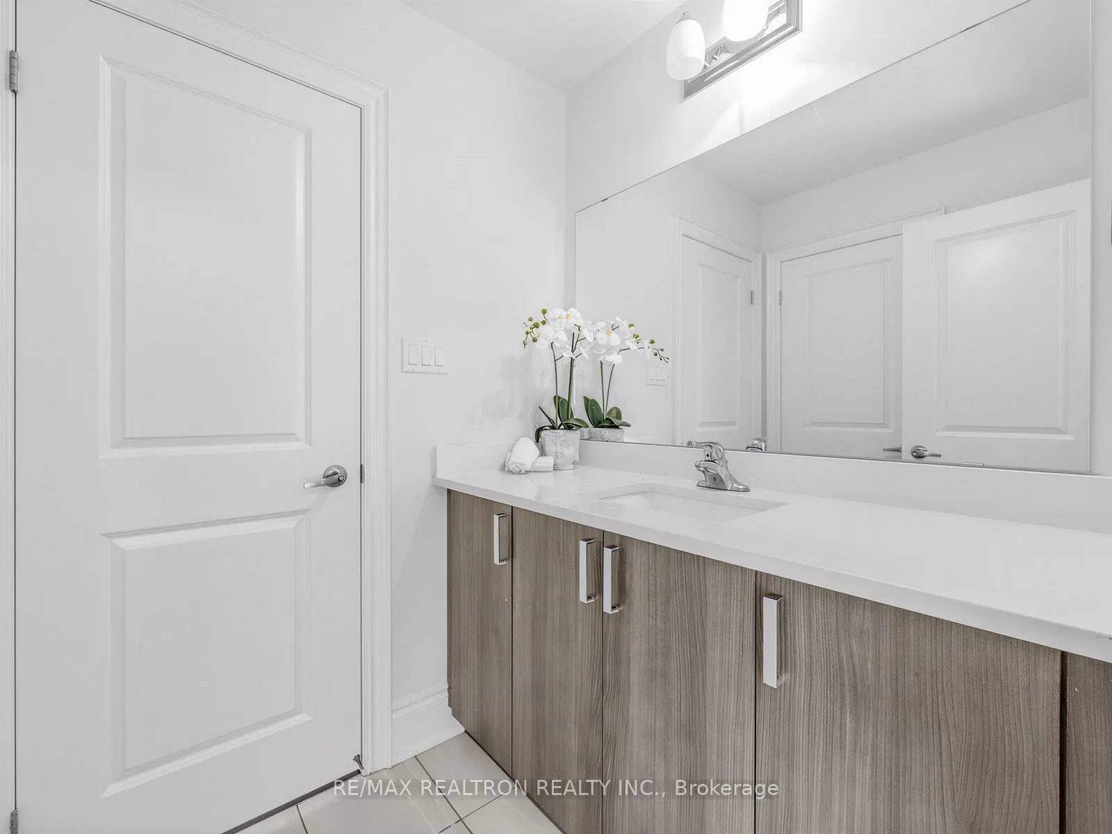 142 Auckland Drive