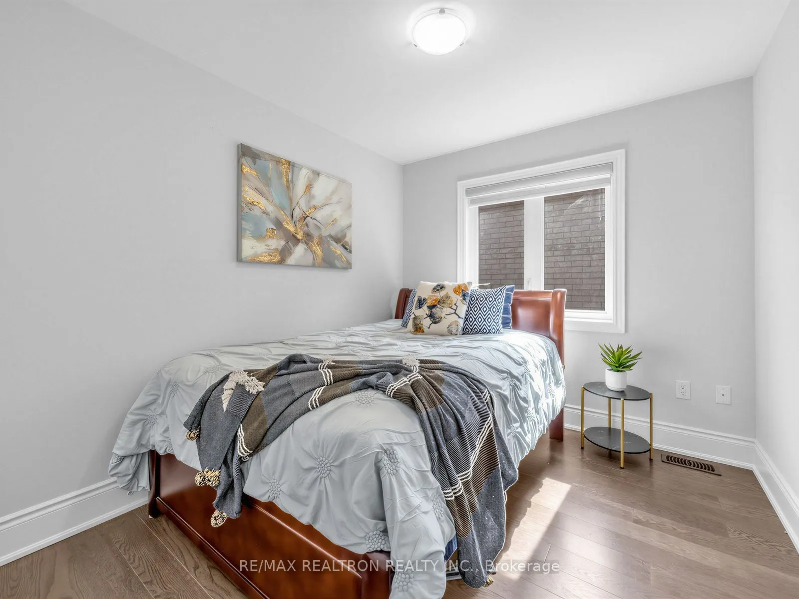 142 Auckland Drive