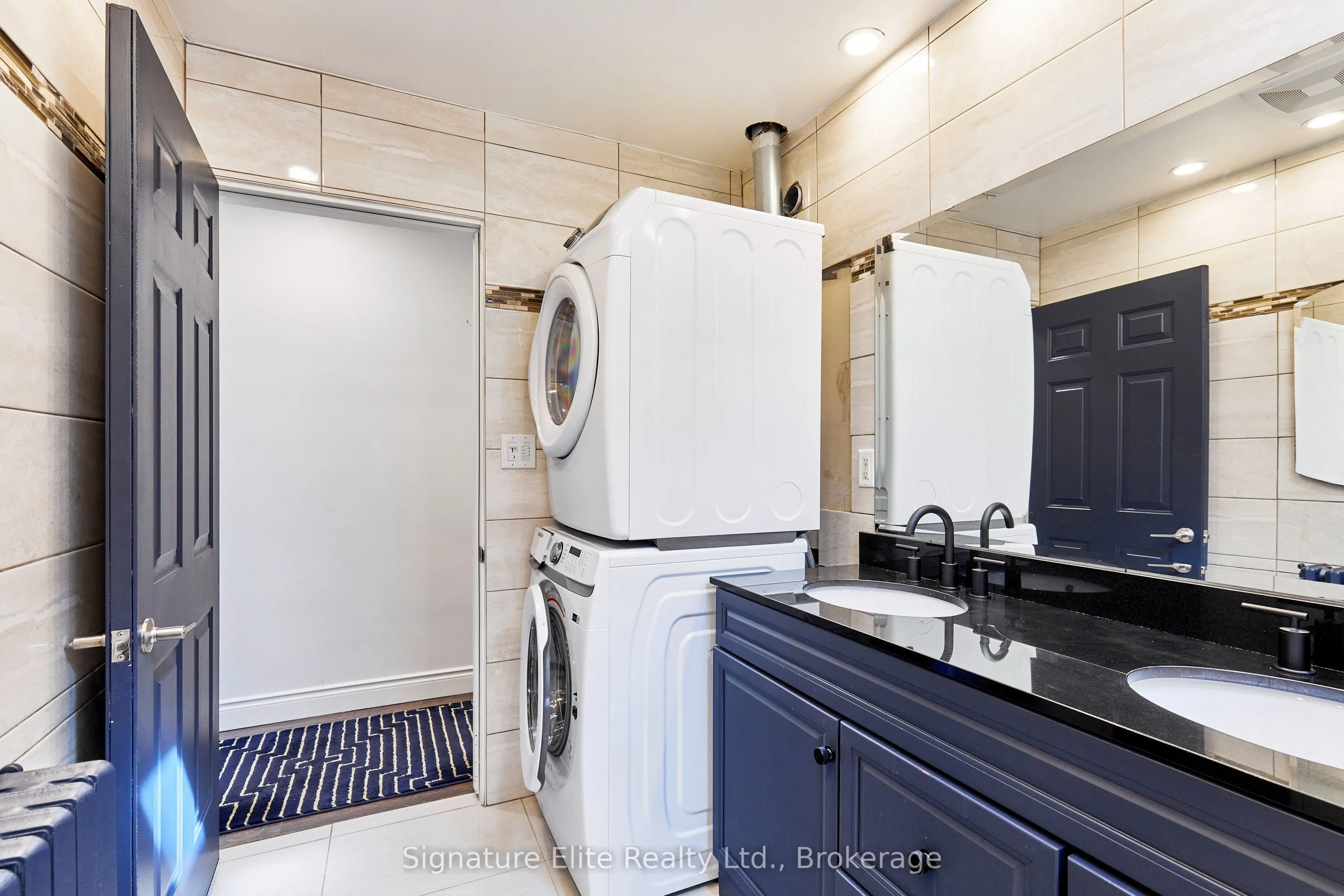 2356 Kingston Road #Upper