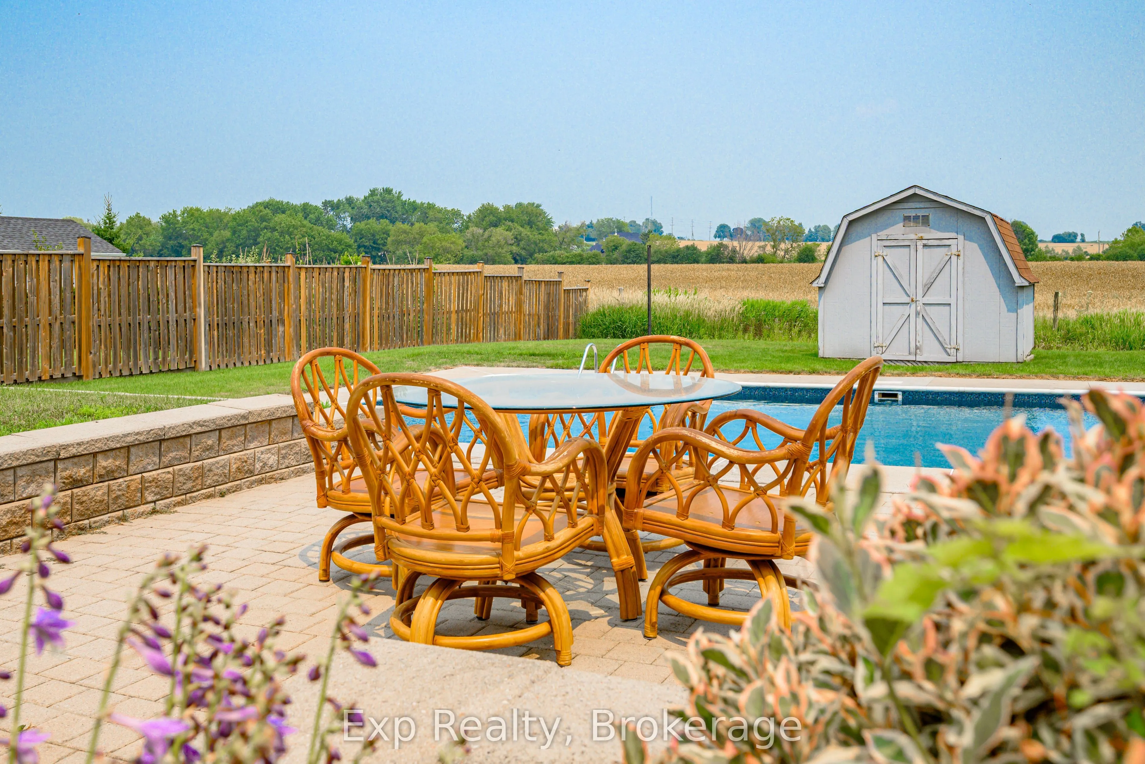 1325 Townline Road N