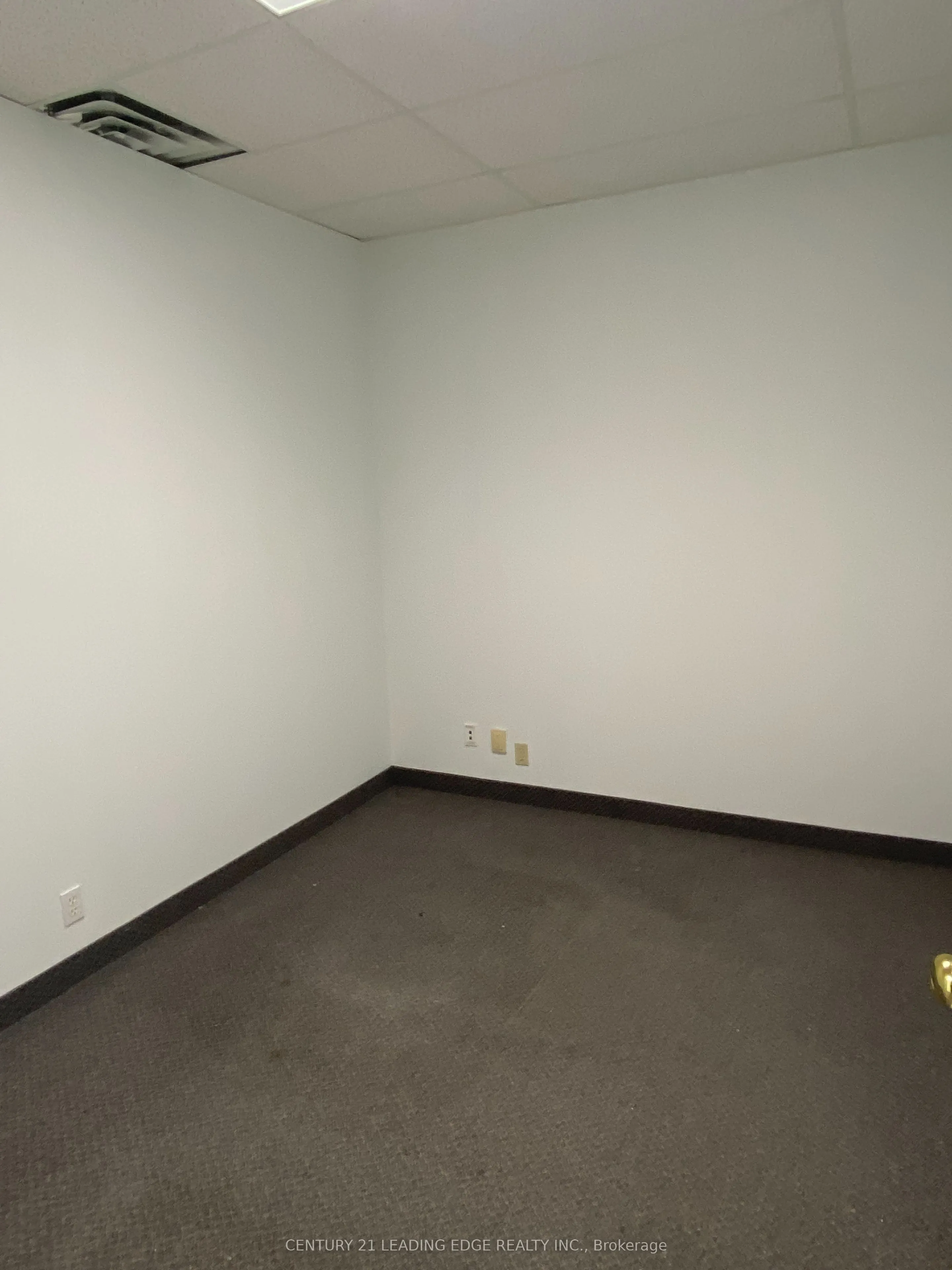 835 Westney Road S #3