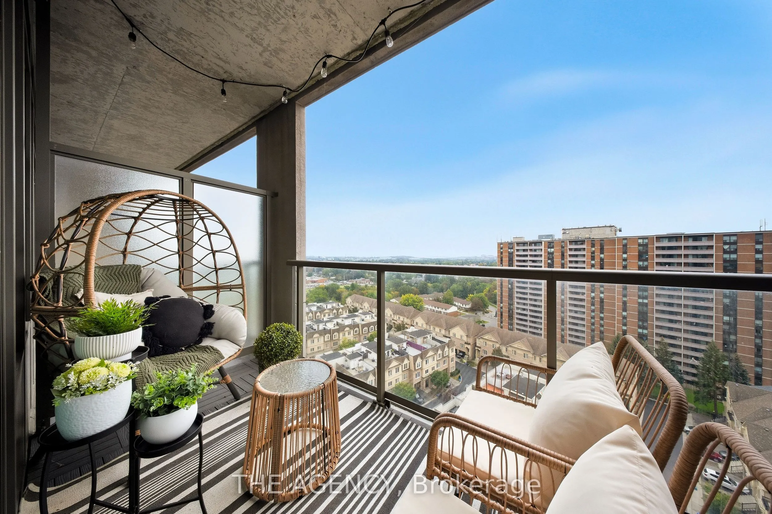 1215 Bayly Street #1406