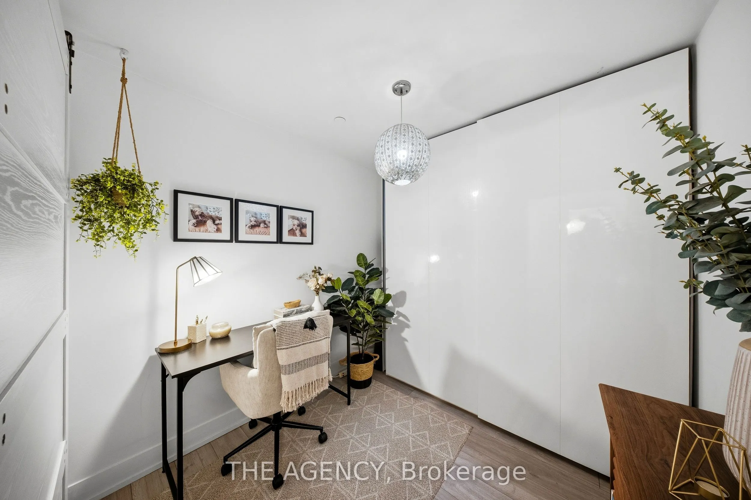 1215 Bayly Street #1406