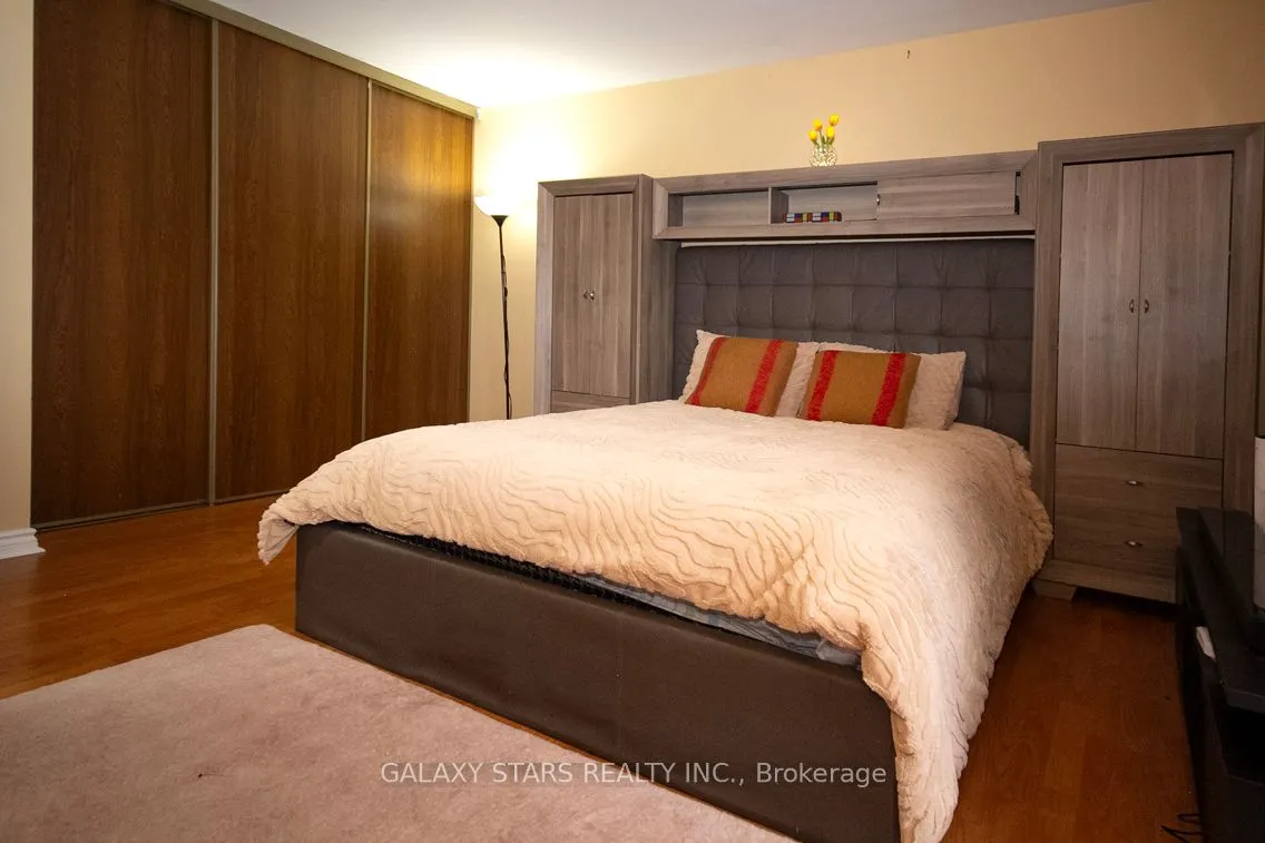 10 Rodda Boulevard #59