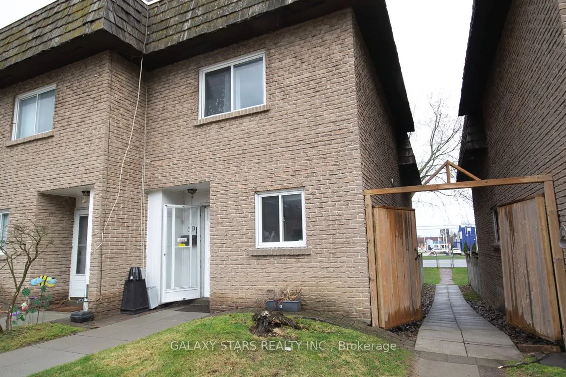 10 Rodda Boulevard #59