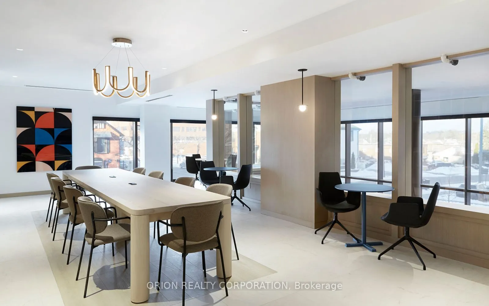 201 Brock Street S #441