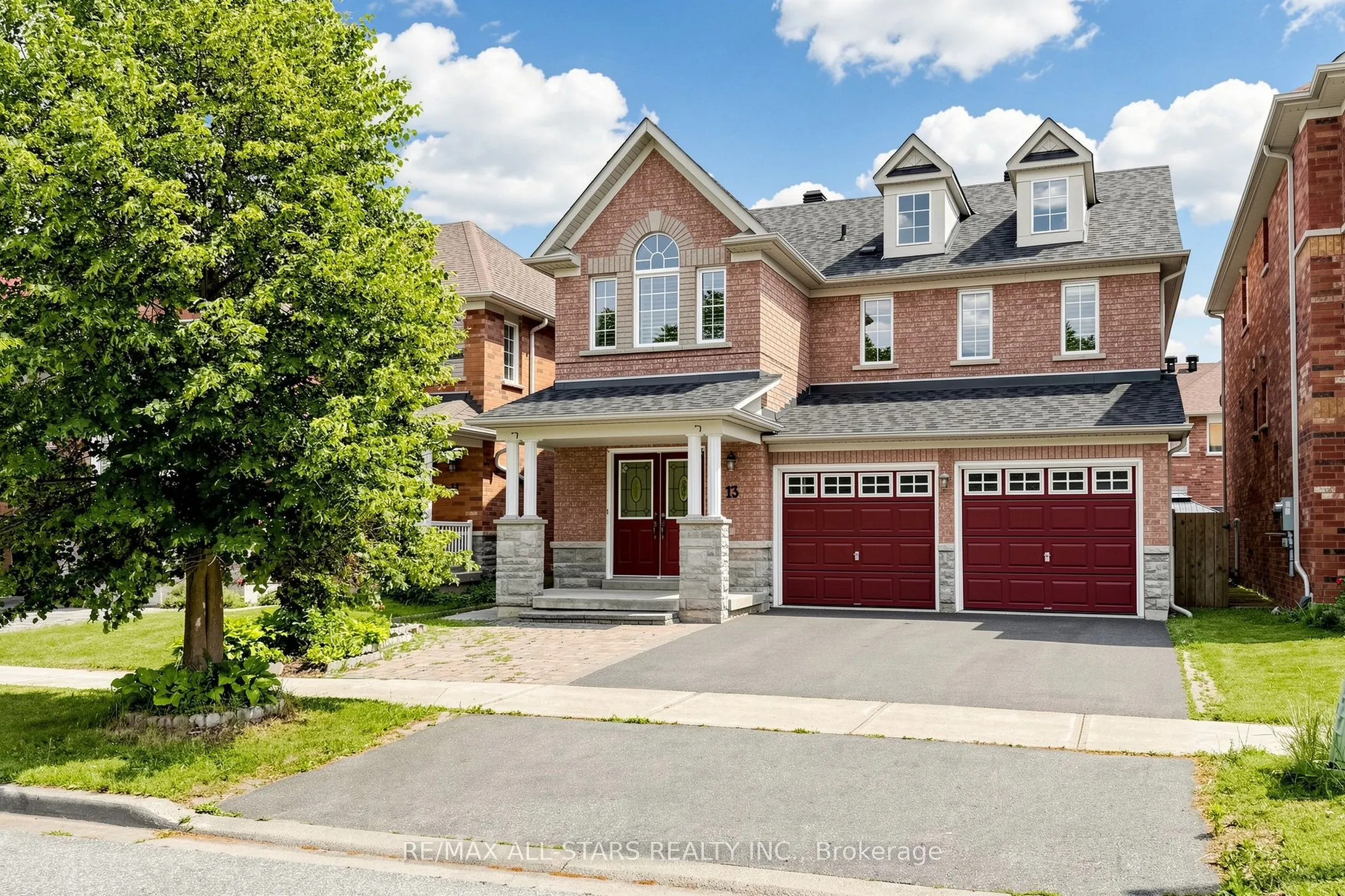 13 Boulderbrook Drive