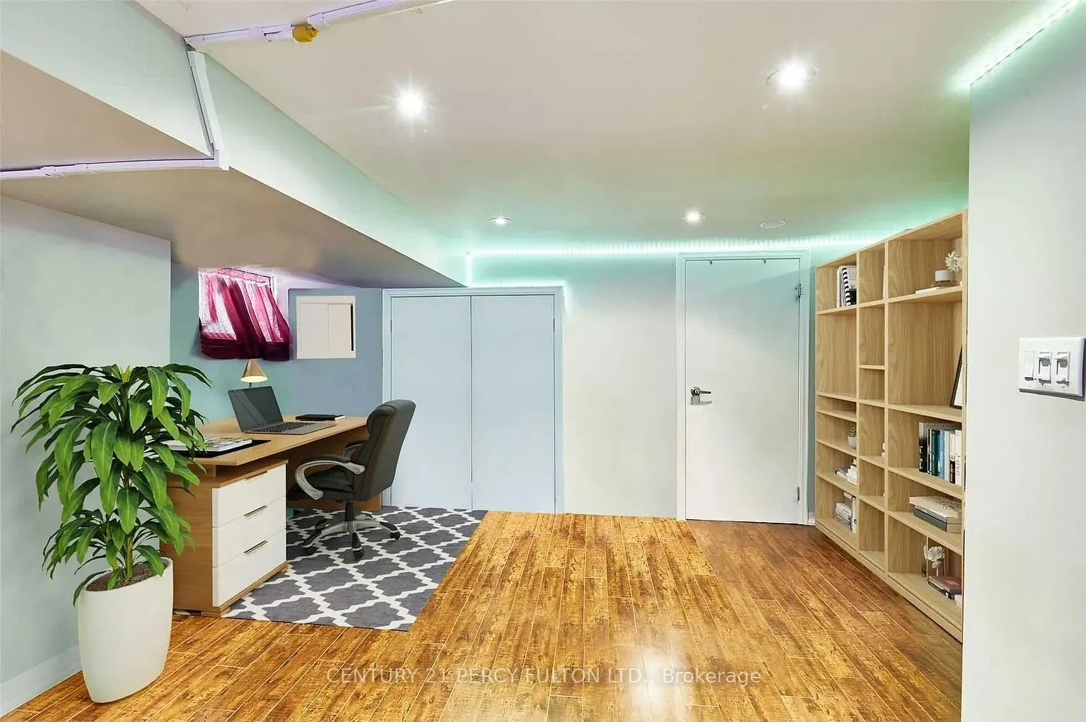 10 Muriel Avenue #Lower