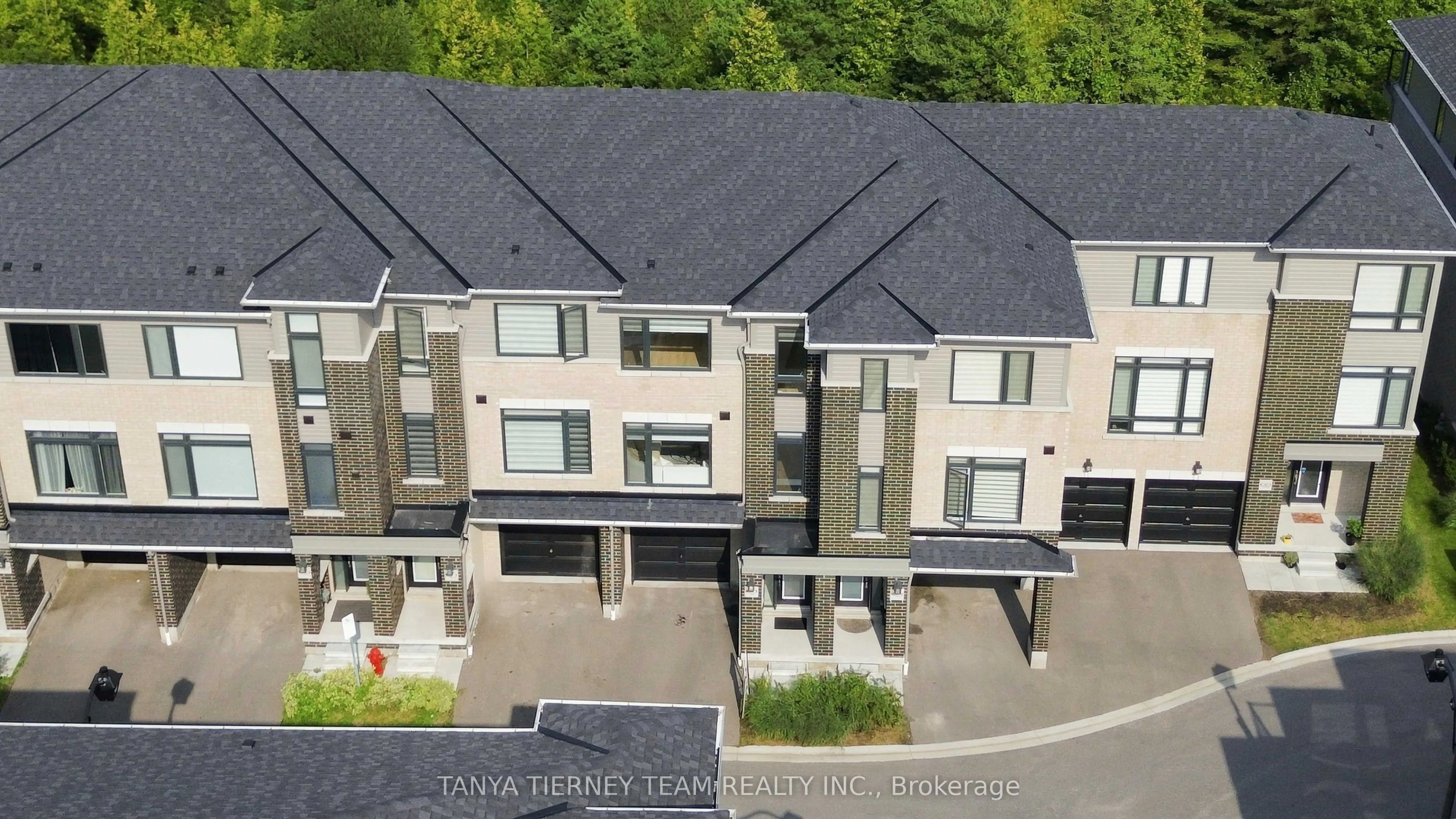 53 Emmas Way