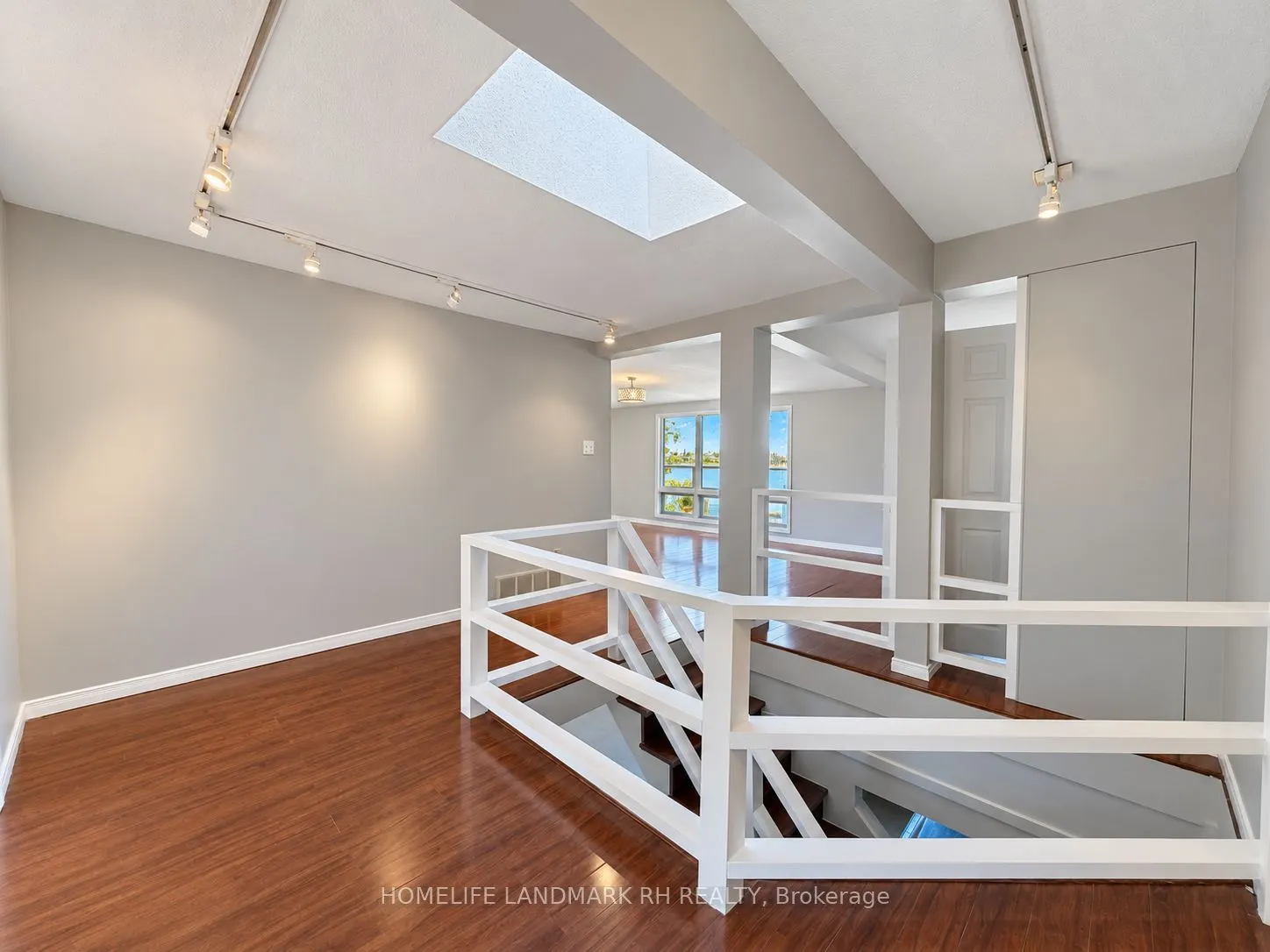 186 Spring Boulevard