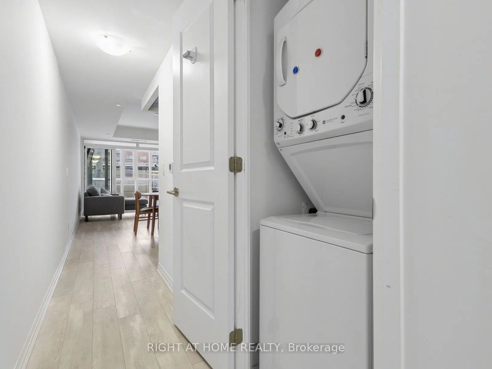 1630 Queen Street E #211