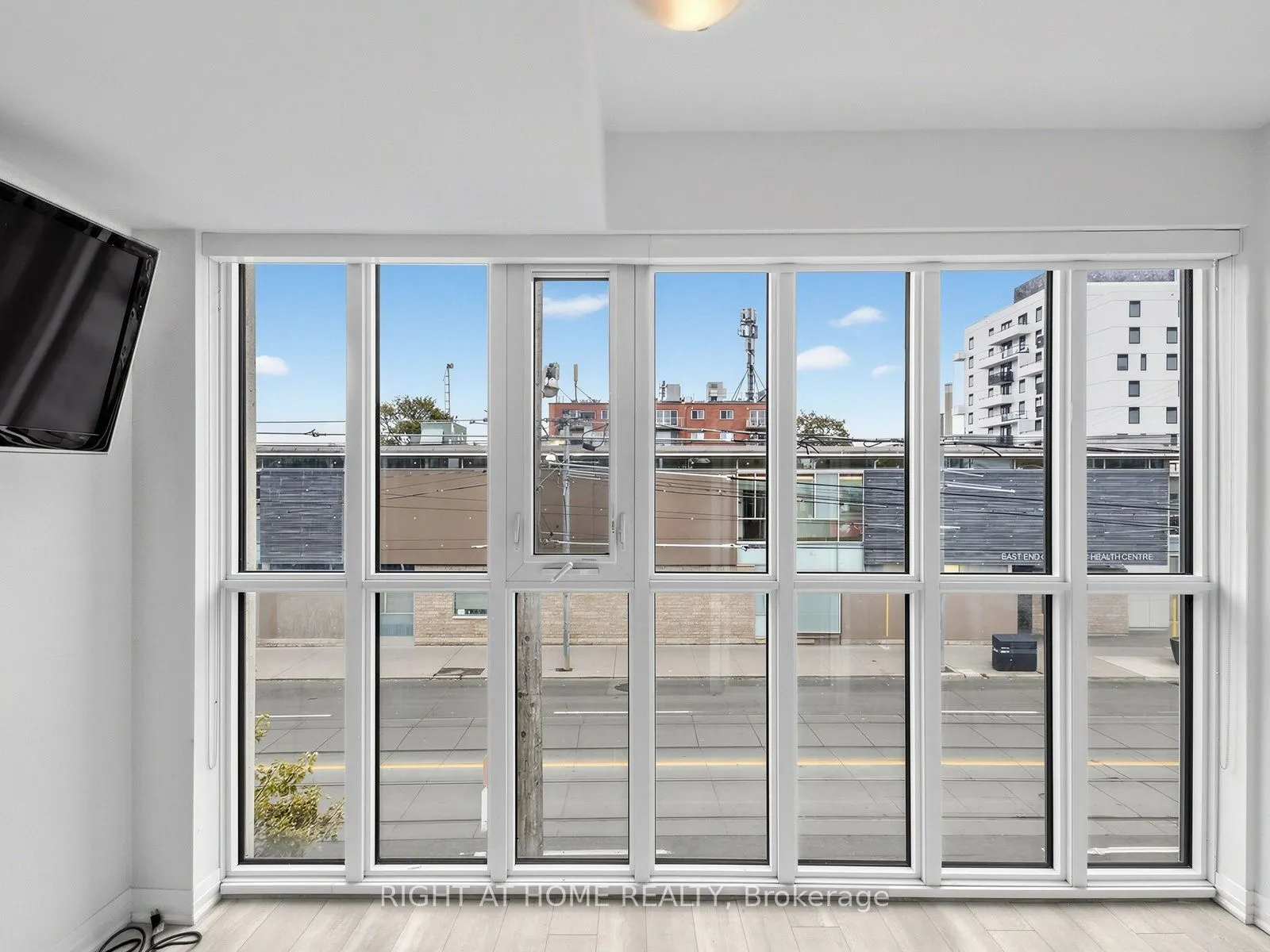 1630 Queen Street E #211