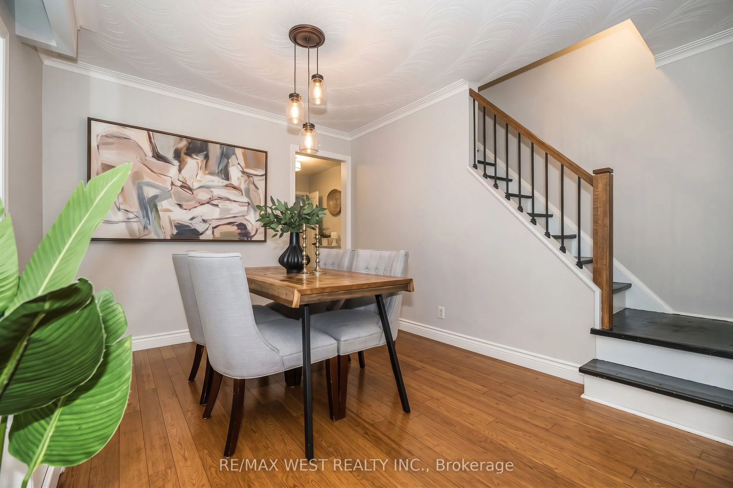 316 Monarch Park Avenue
