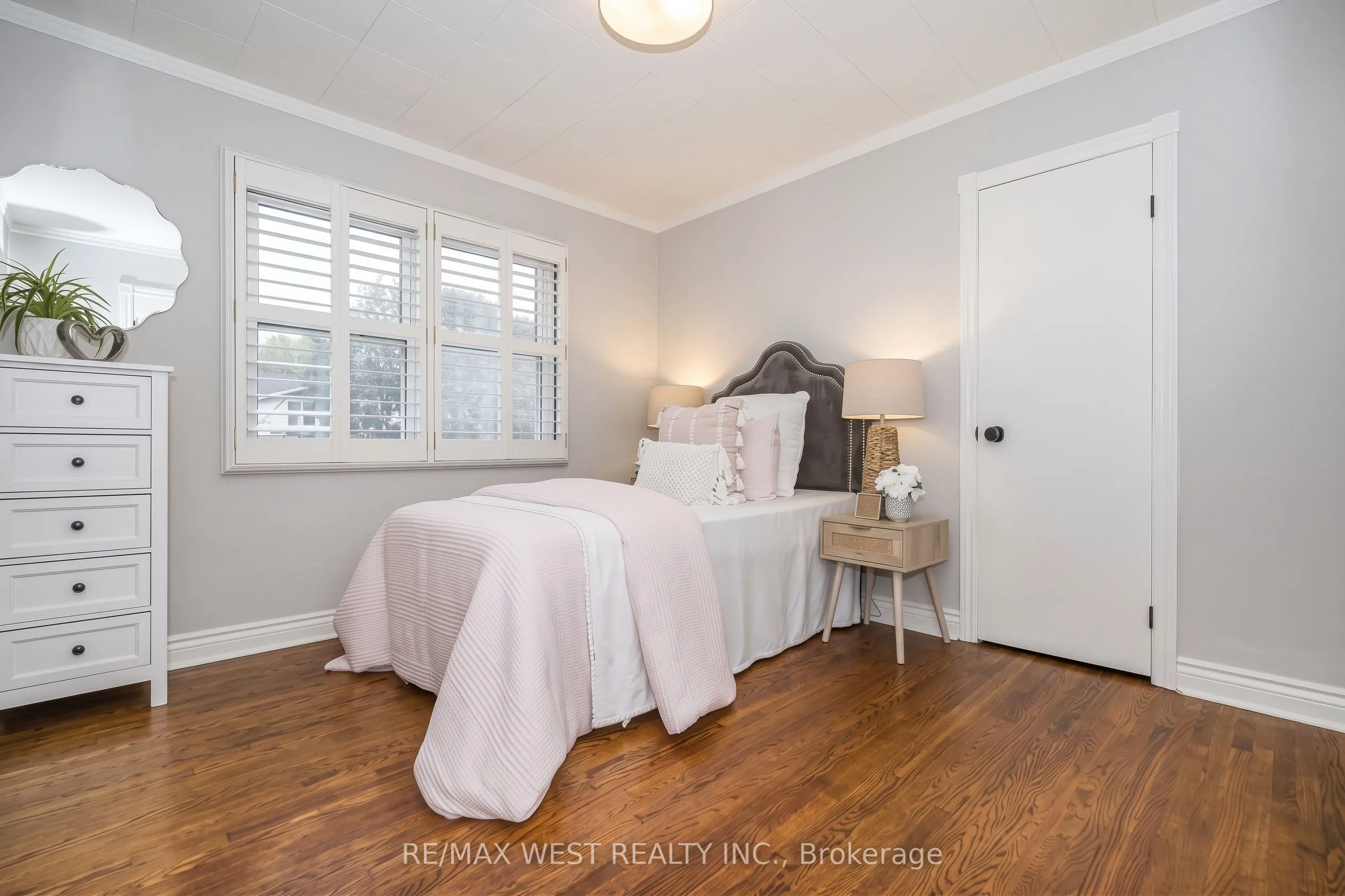 316 Monarch Park Avenue