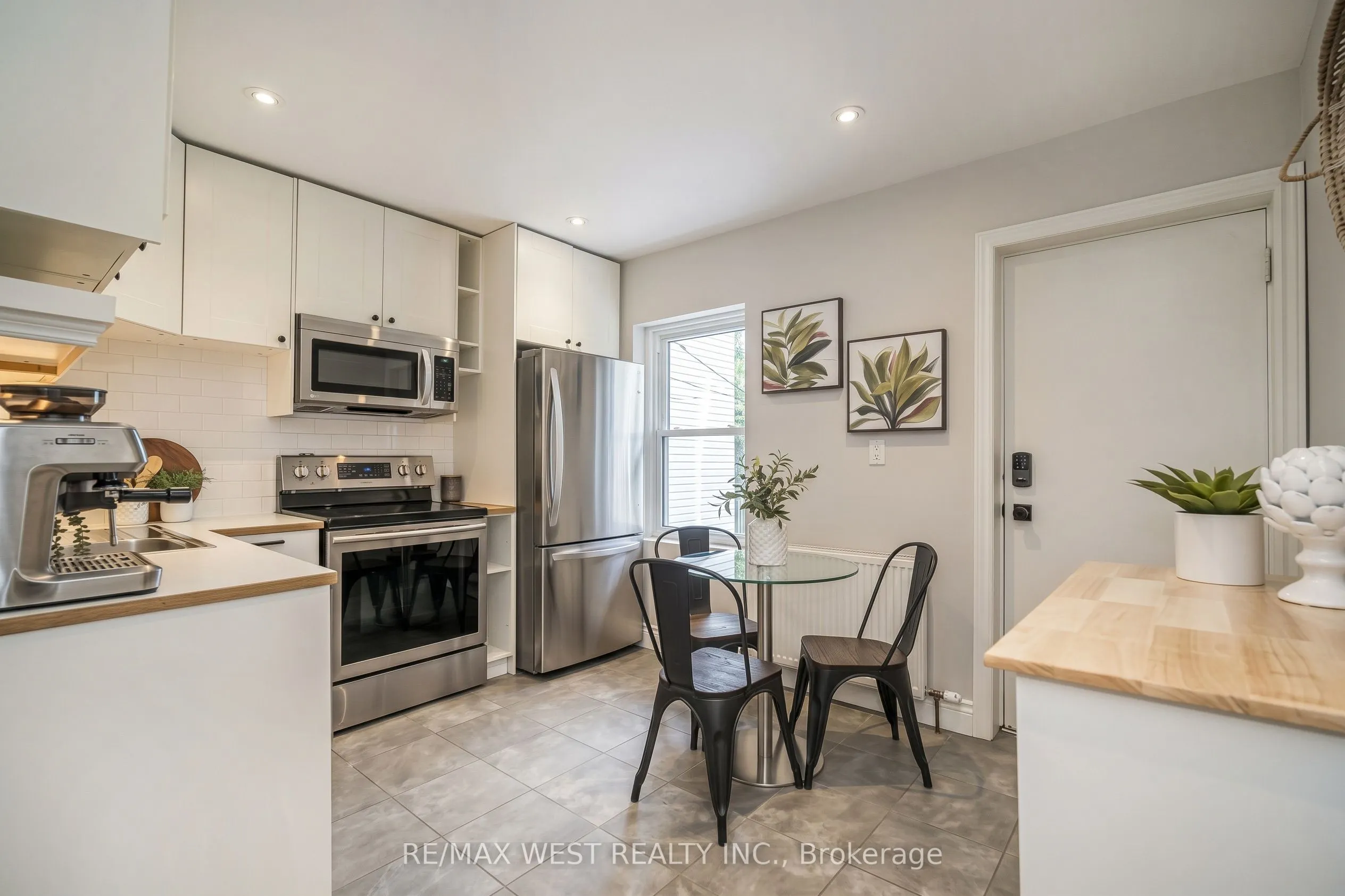 316 Monarch Park Avenue