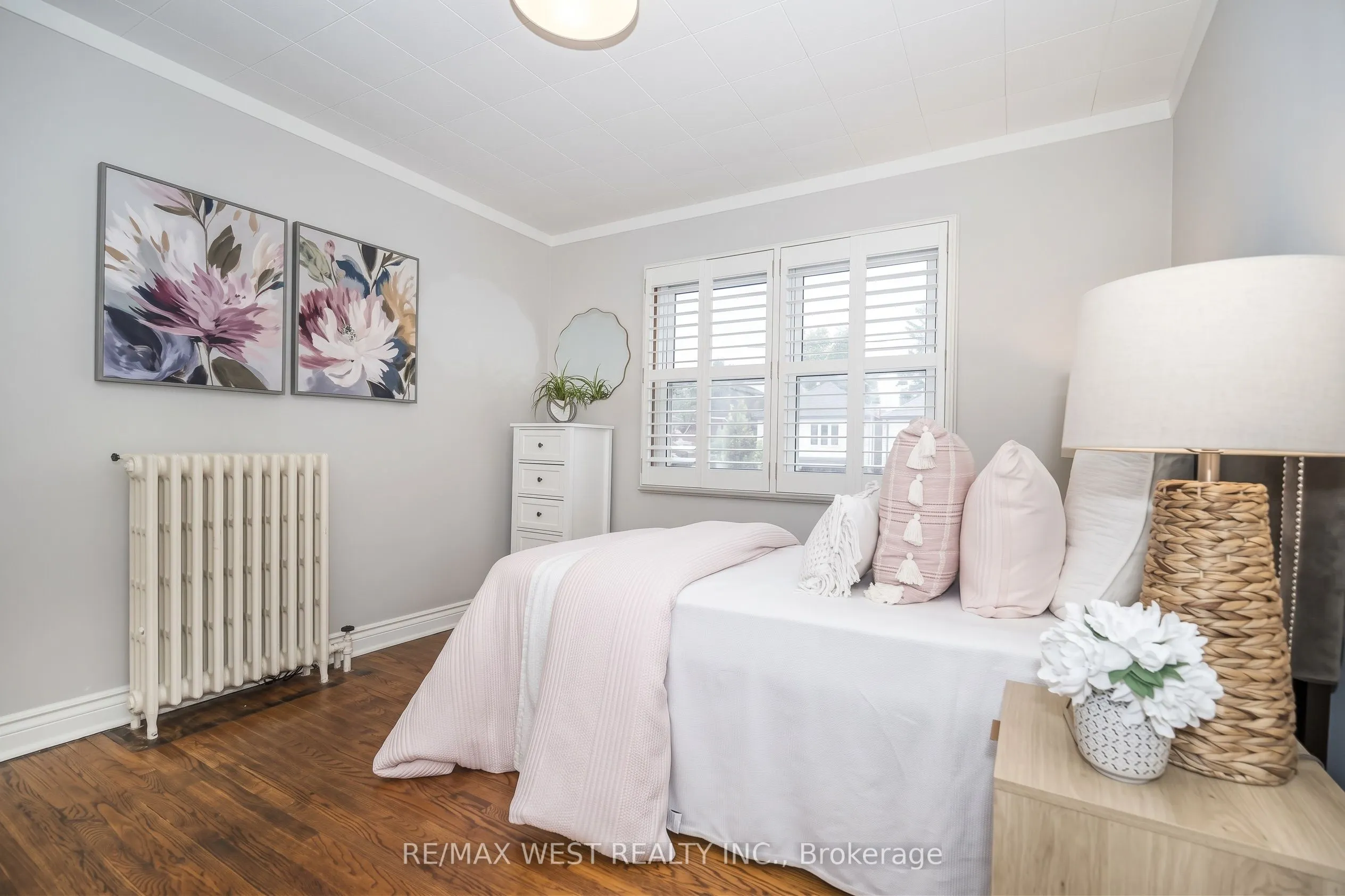 316 Monarch Park Avenue