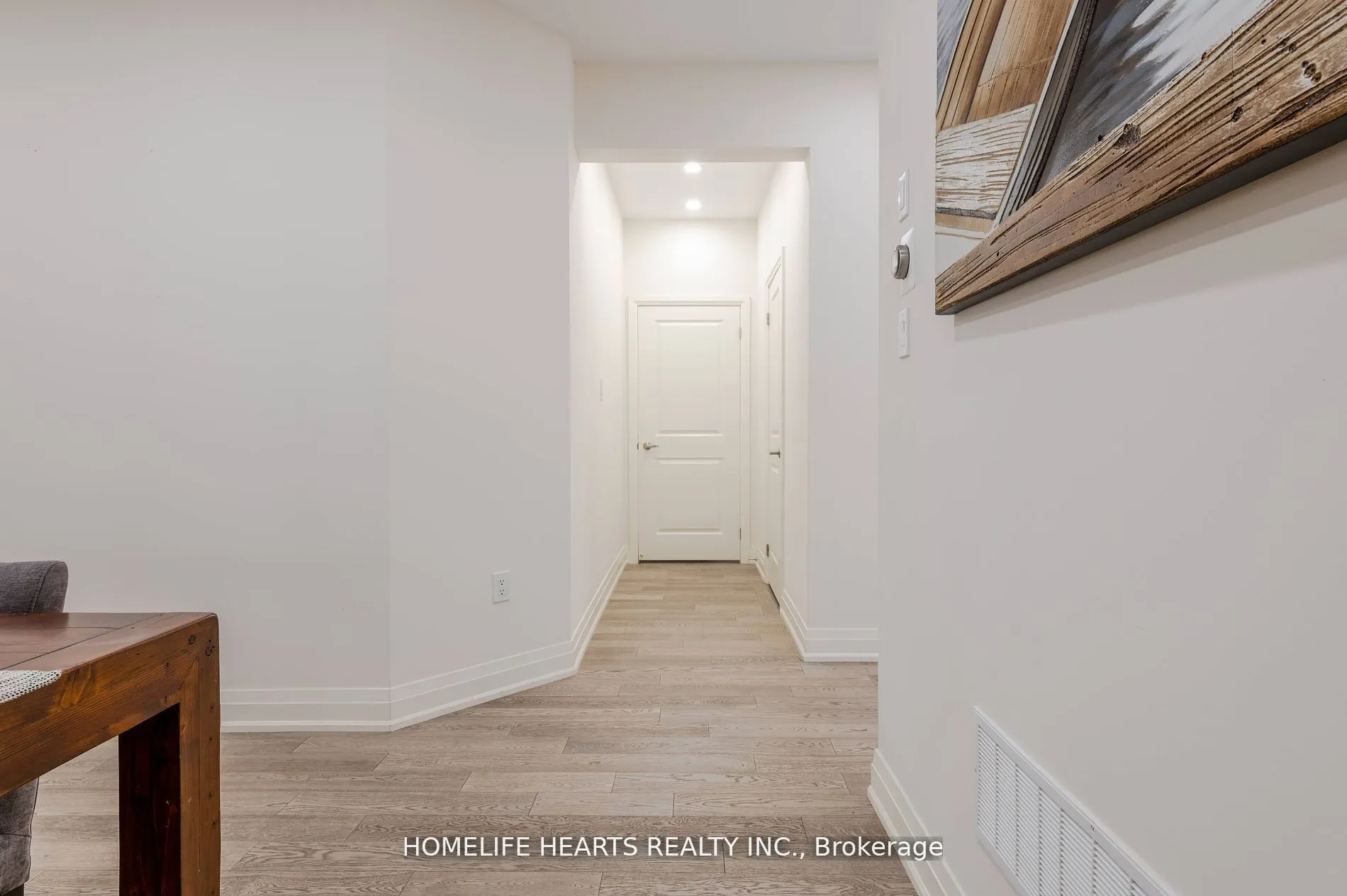 21 Hassard Short Lane