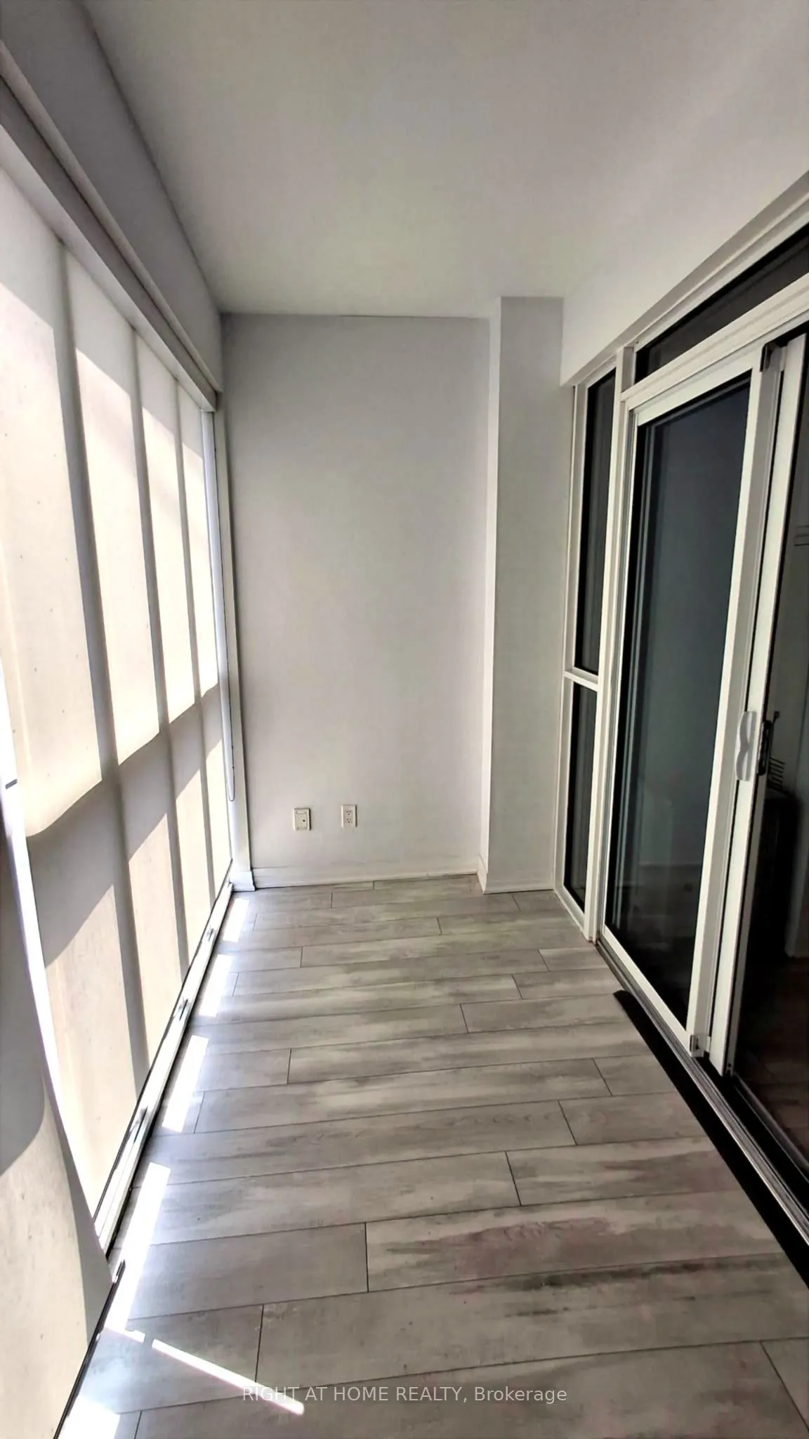 1630 Queen Street E #211
