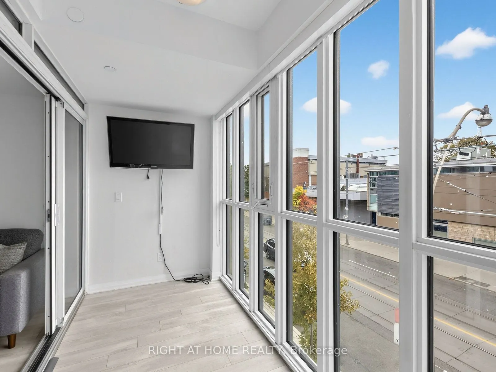 1630 Queen Street E #211