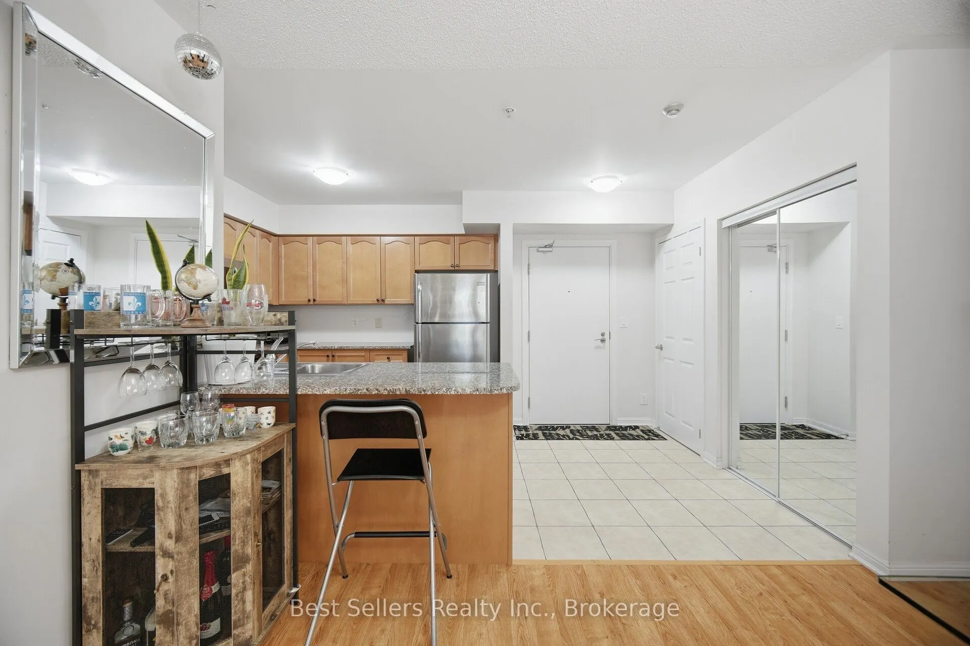 60 Mendelssohn Street #220