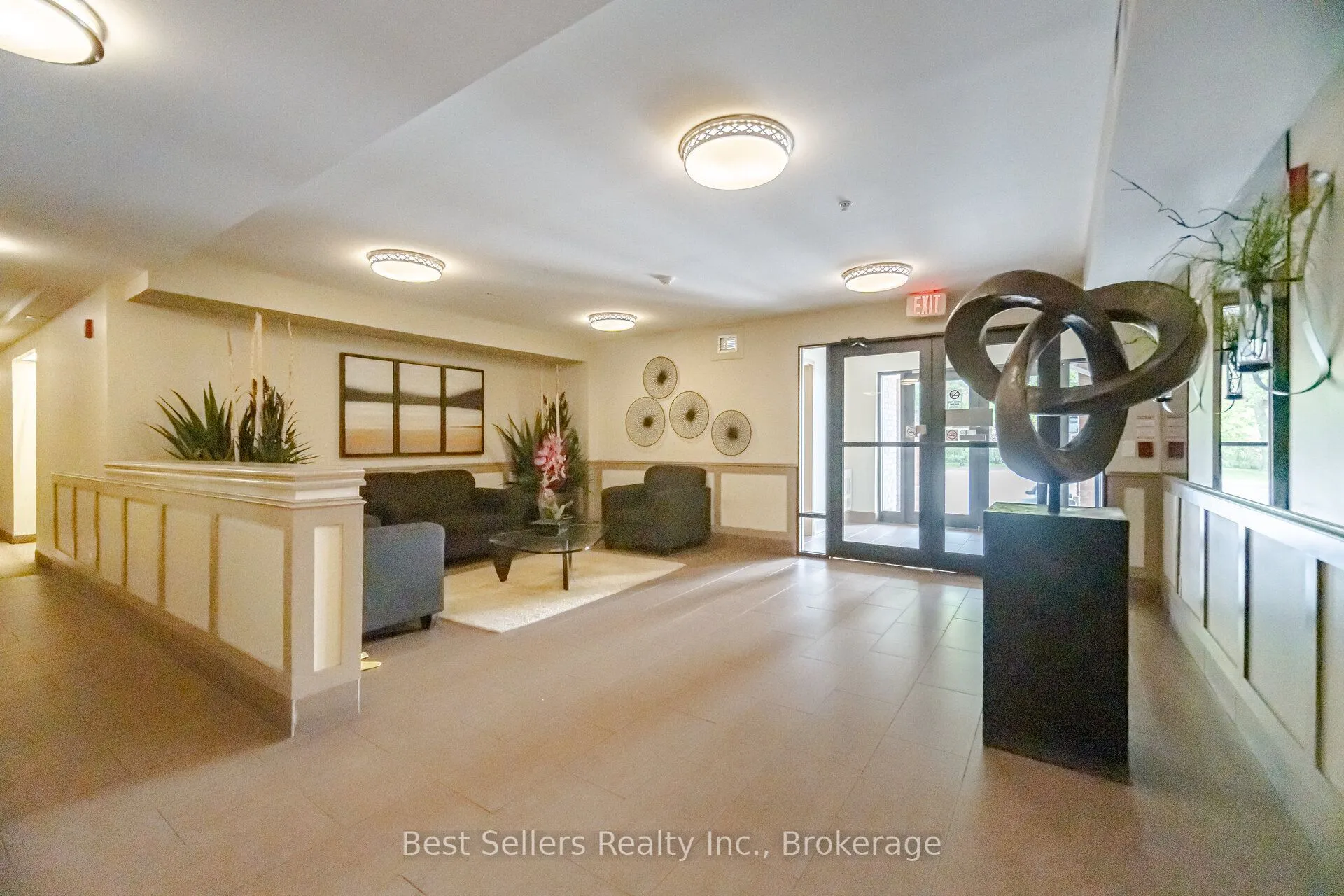 60 Mendelssohn Street #220