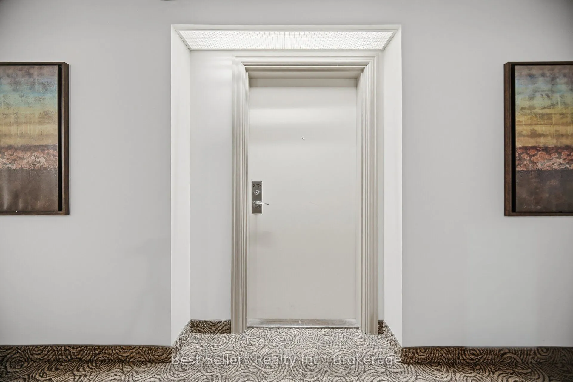 60 Mendelssohn Street #220