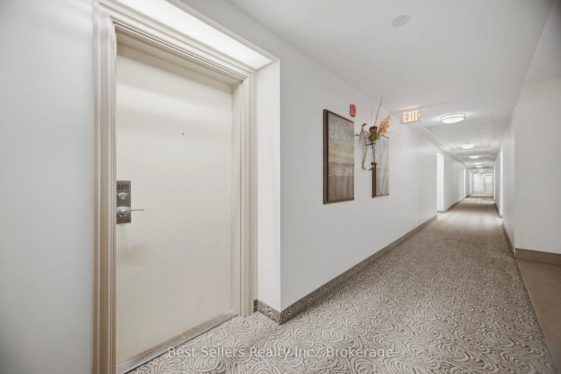 60 Mendelssohn Street #220