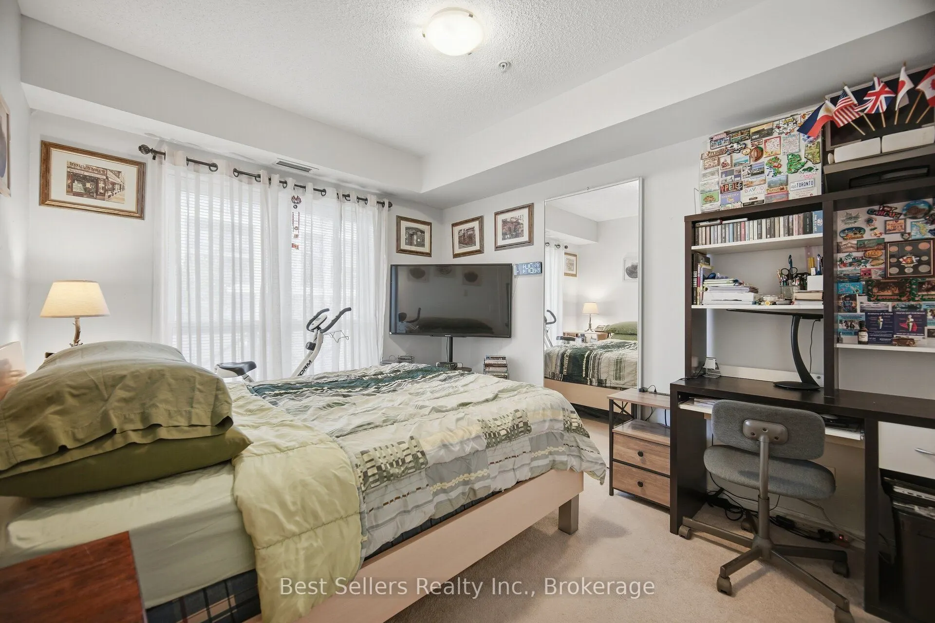 60 Mendelssohn Street #220