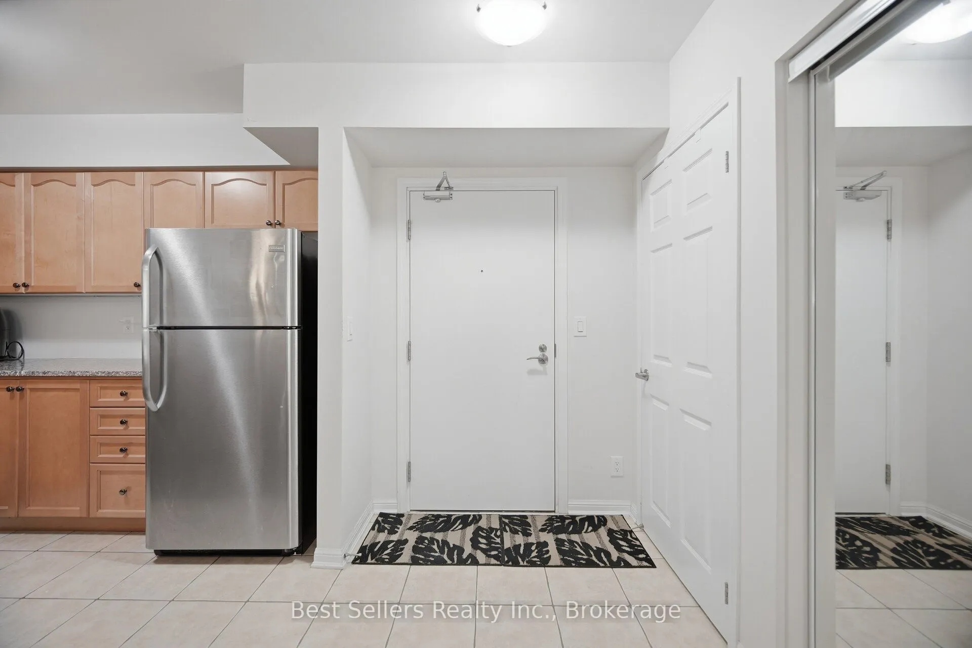 60 Mendelssohn Street #220