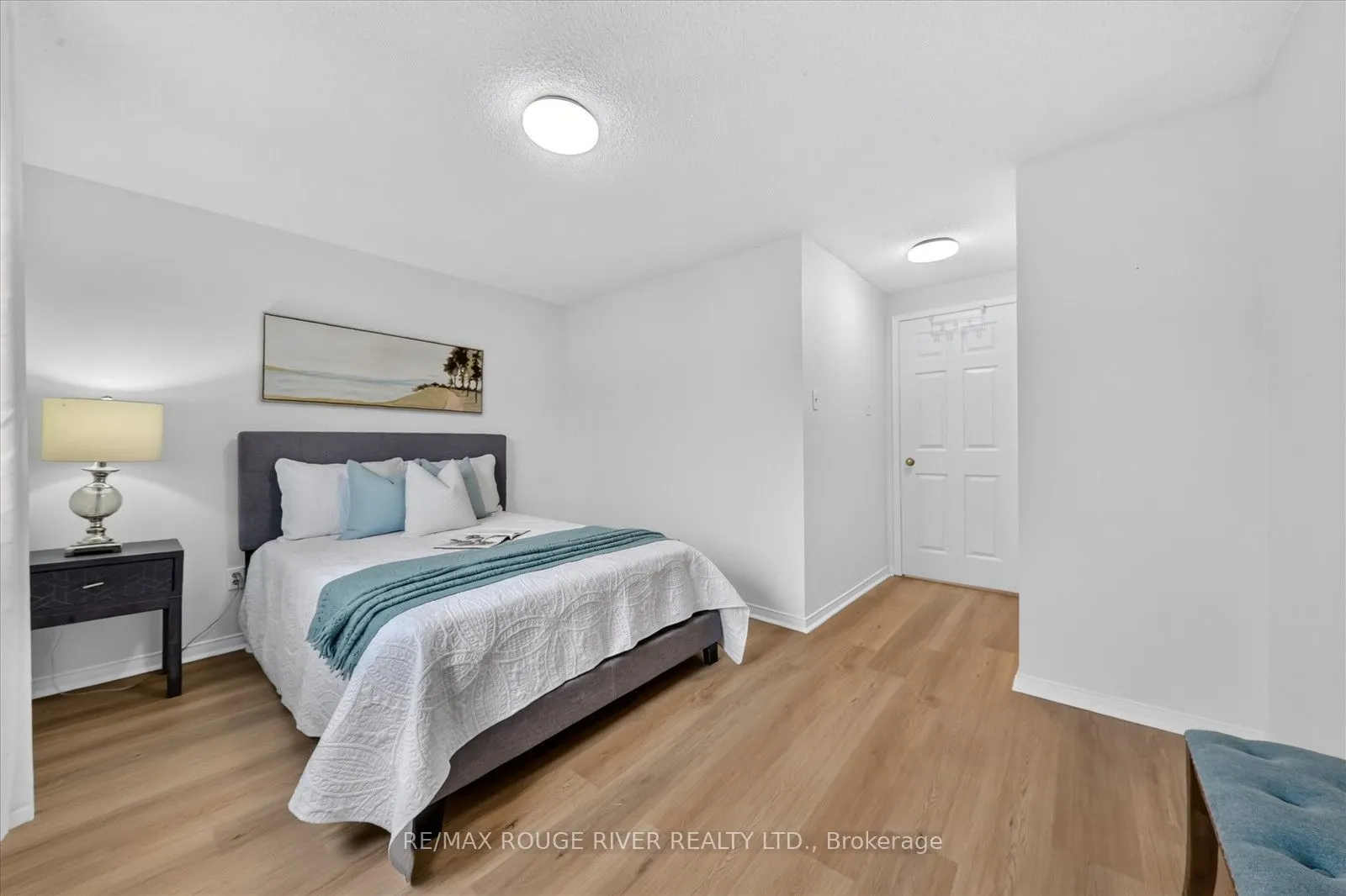 211 Ponymeadow Terrace