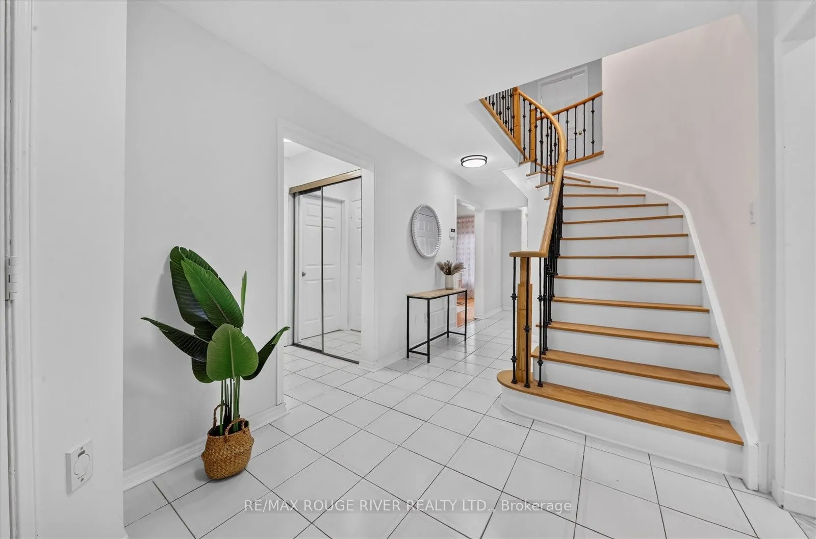 211 Ponymeadow Terrace