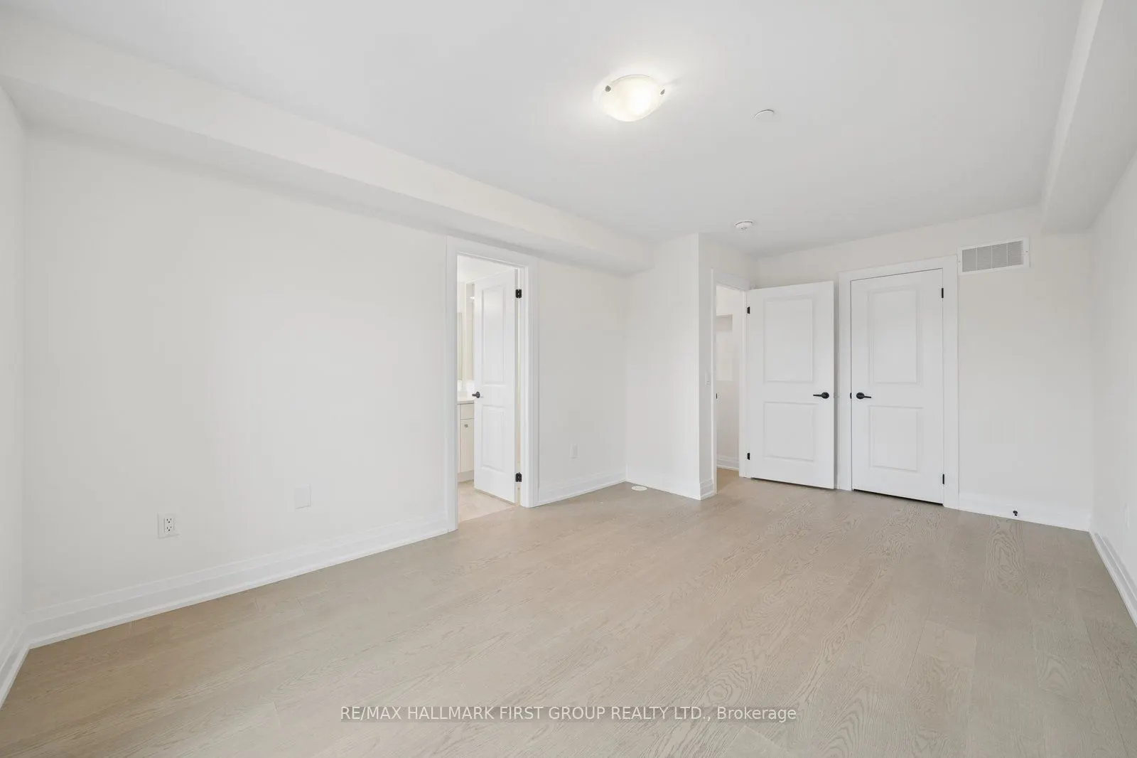 23 Marret Lane