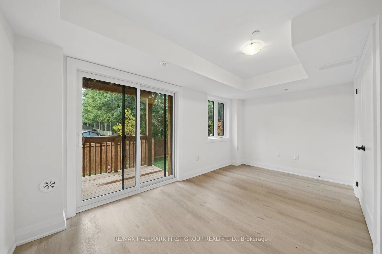 23 Marret Lane