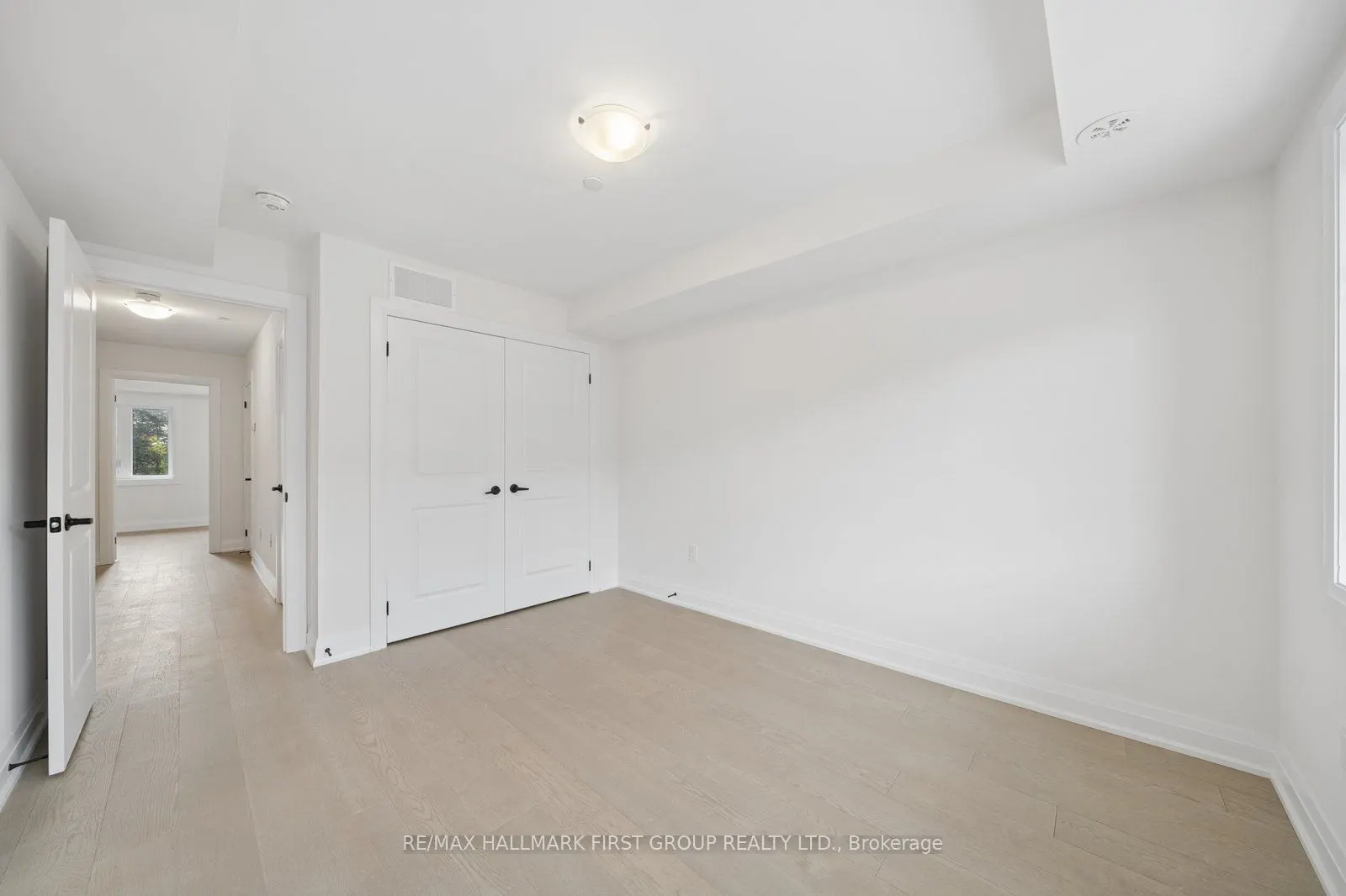 23 Marret Lane