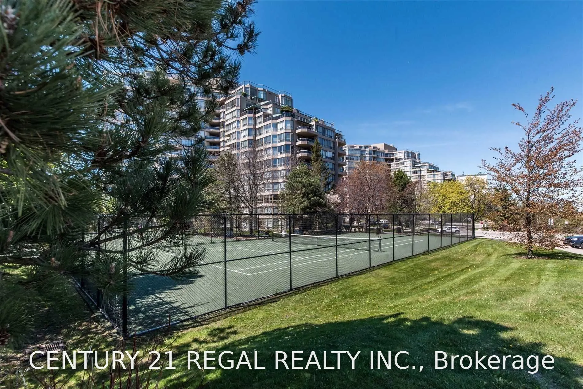20 Guildwood Parkway #1101