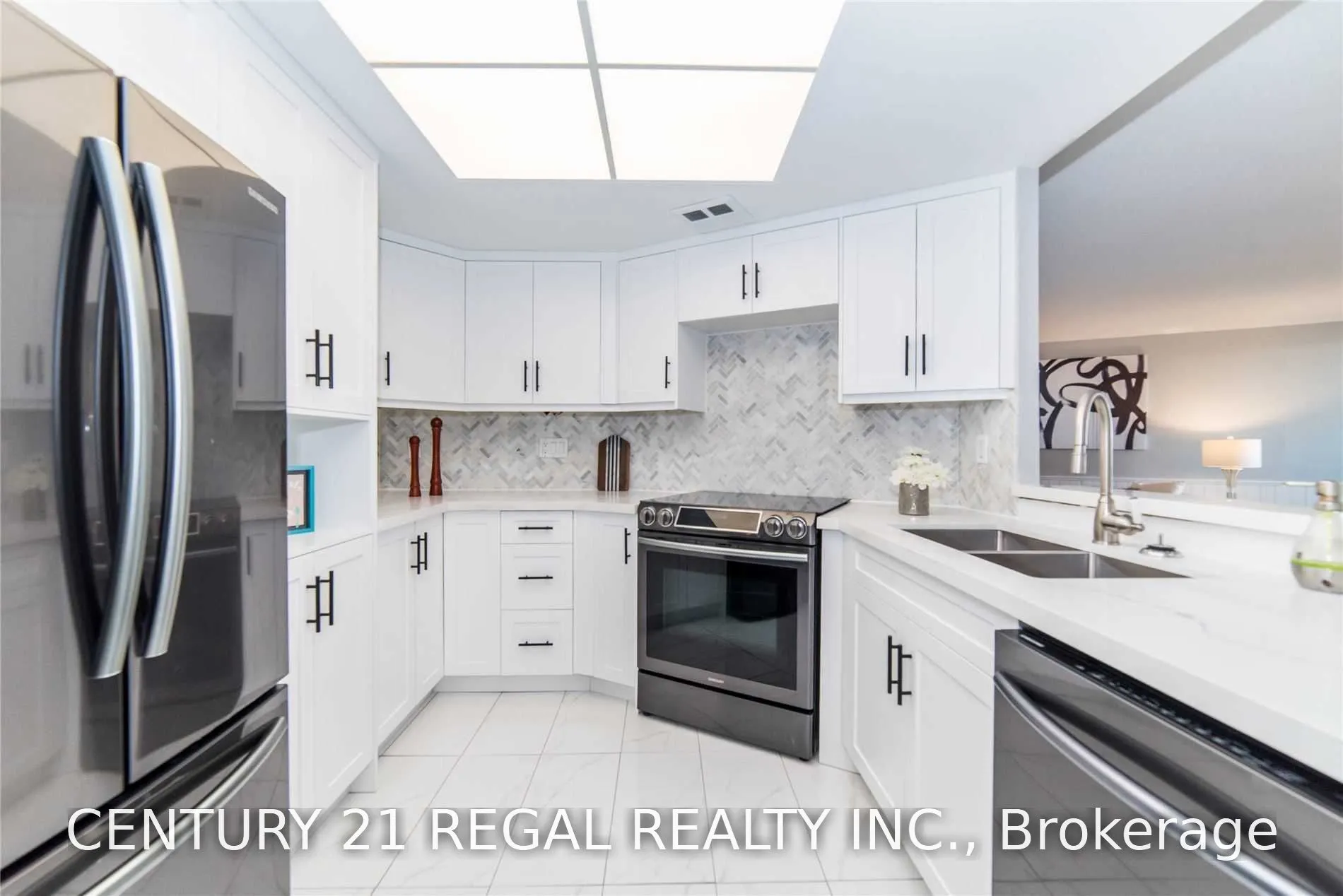 20 Guildwood Parkway #1101
