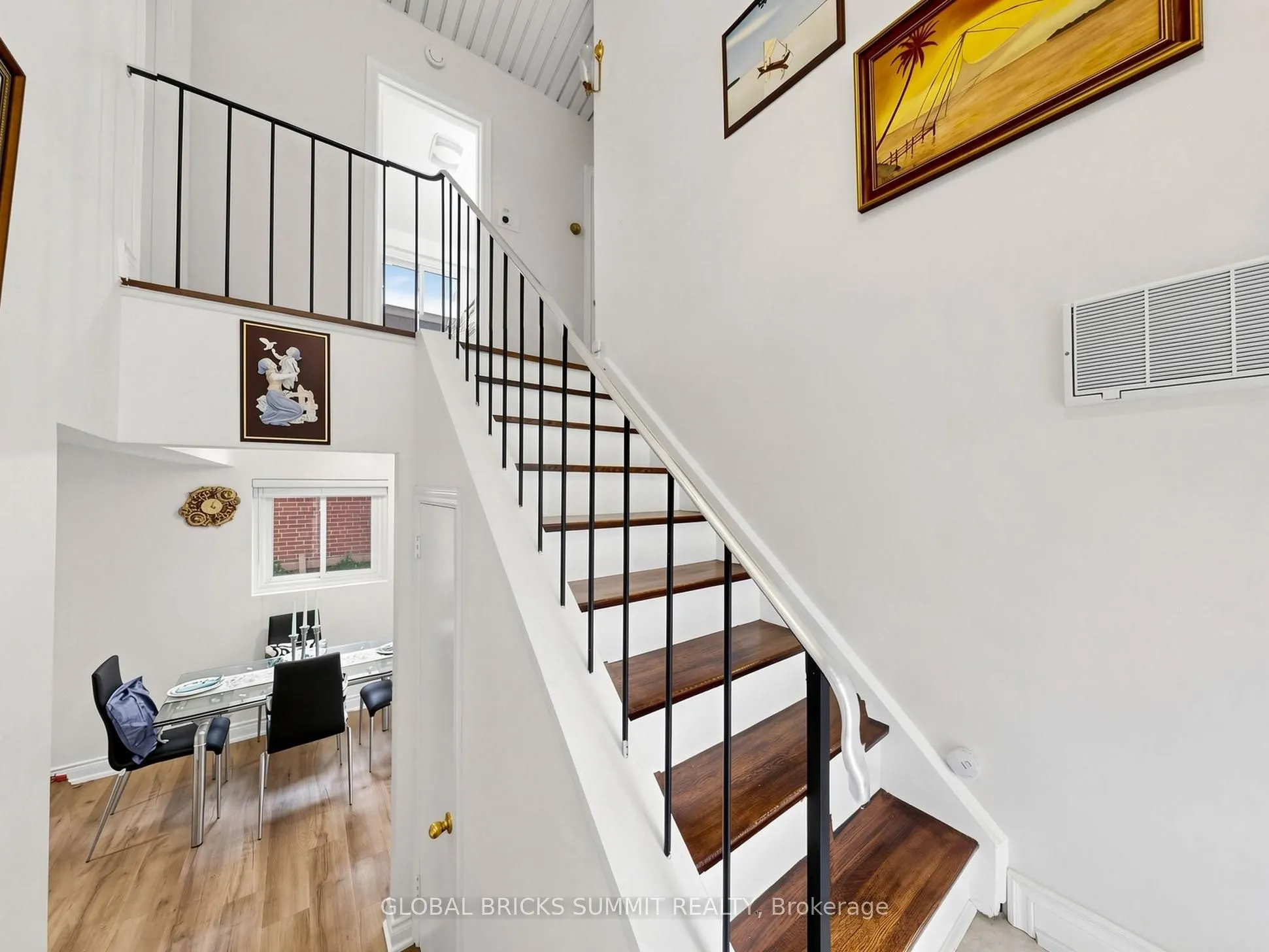 17 Amboy Road