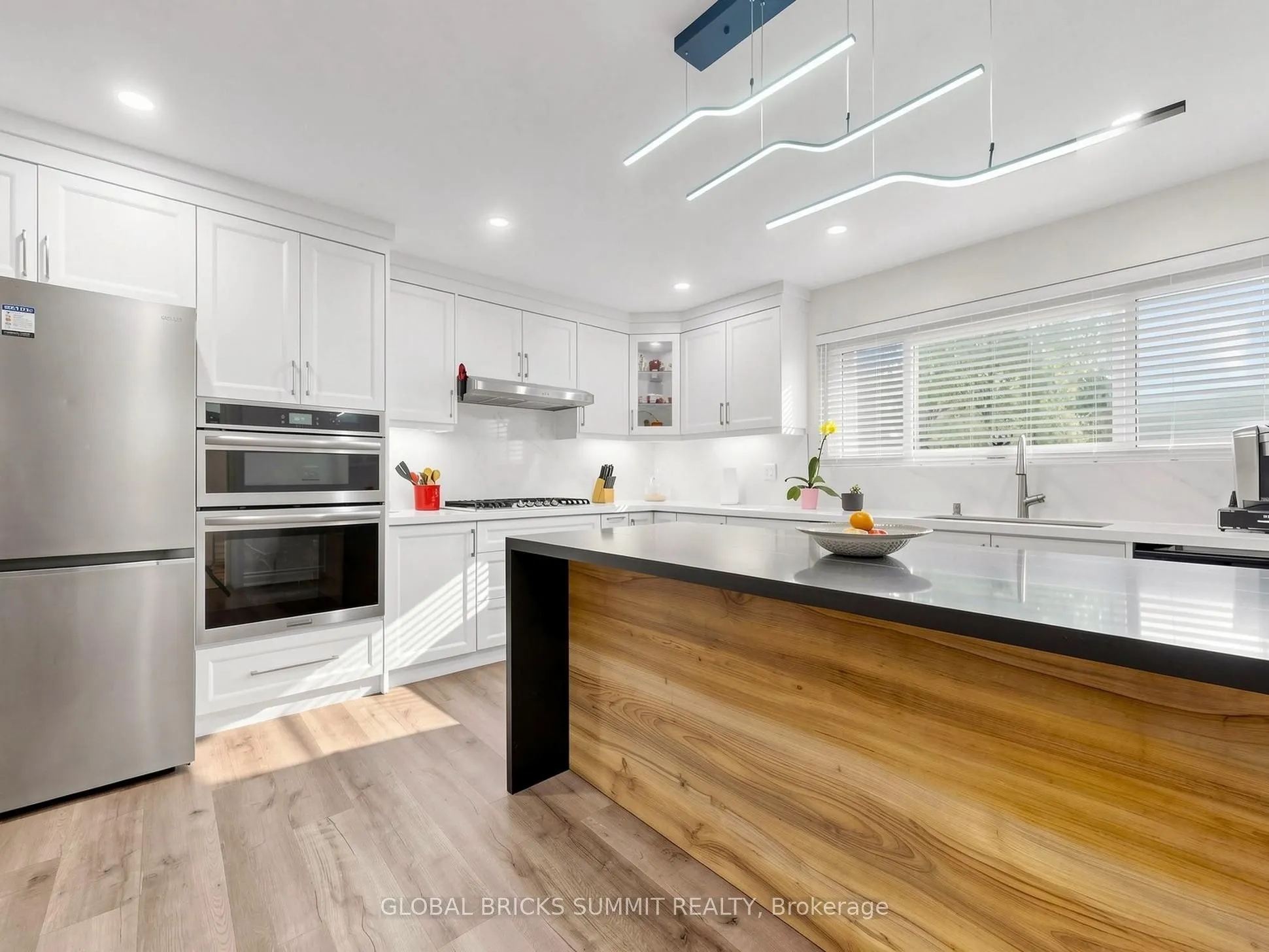 17 Amboy Road